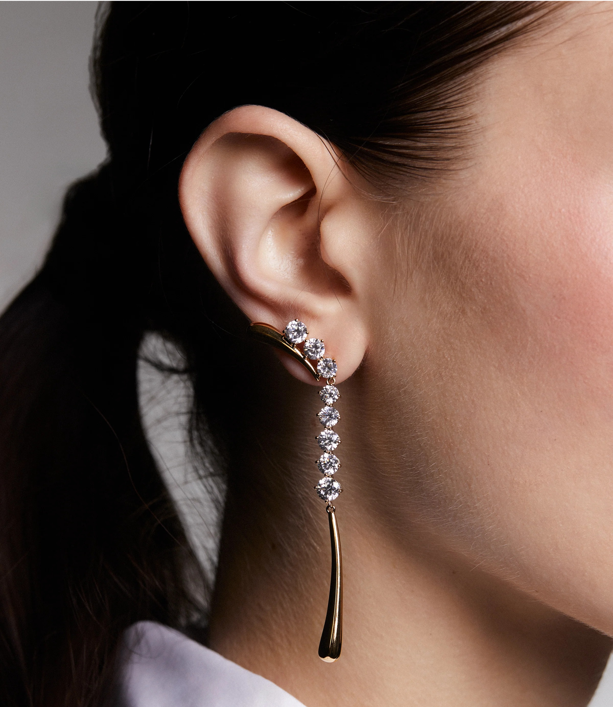 Agatha 18K Gold Curve Drop Earrings