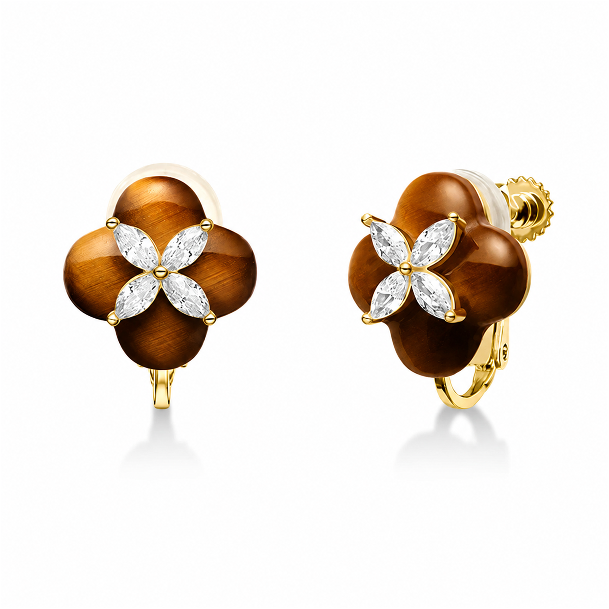 Ayleen Trèfle Floral Stud Earrings