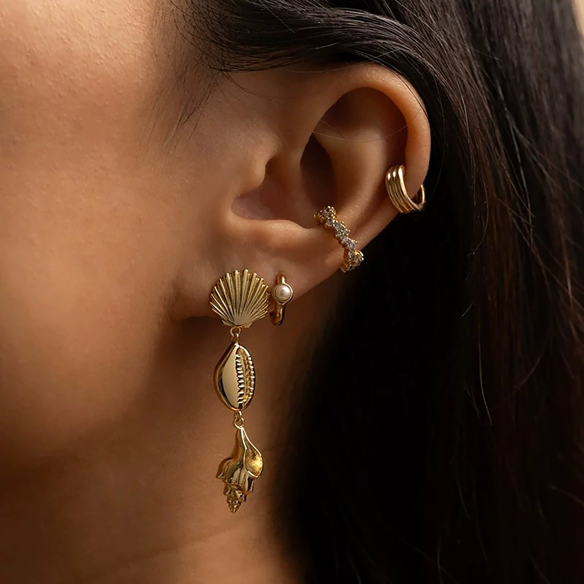 Céciliette 18K Gold Seashell Conch Drop Earrings