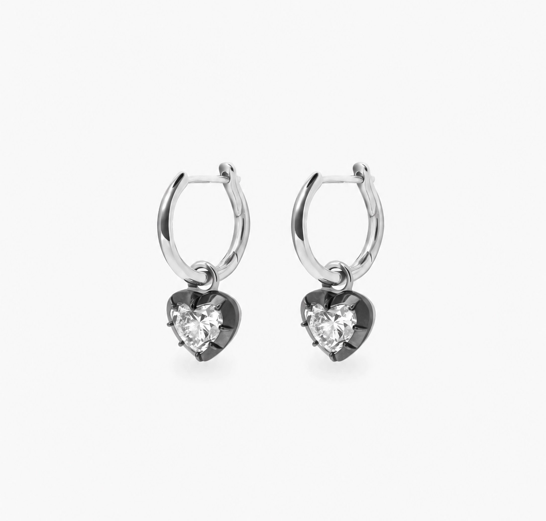Énocia White Heart Huggie Earrings 