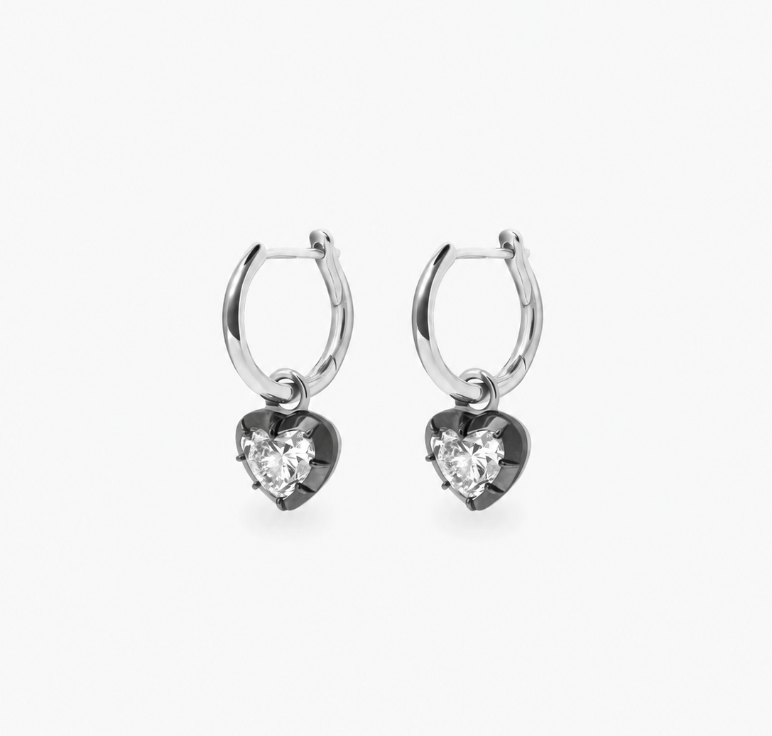Énocia White Heart Huggie Earrings 