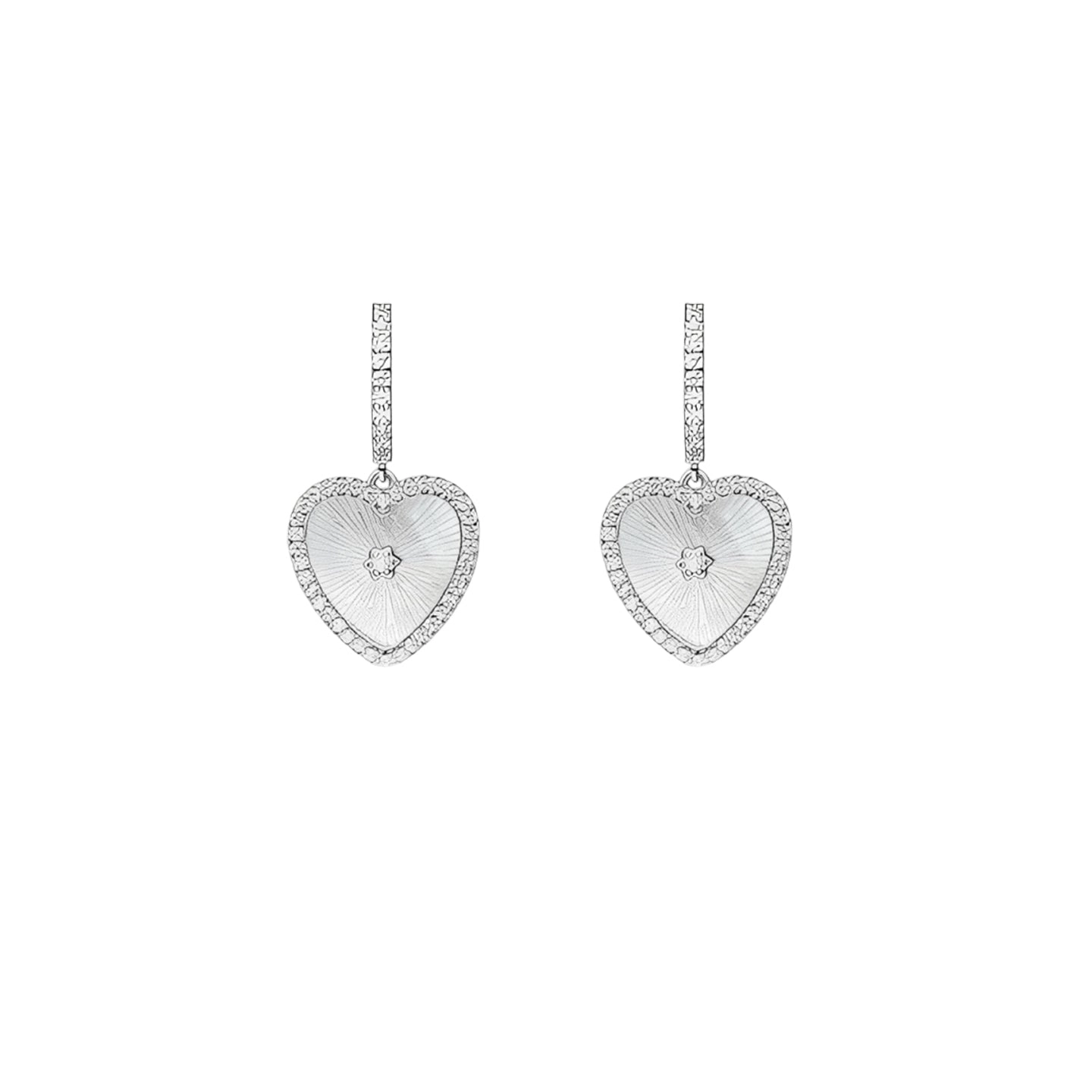 Émaillé White Shell Heart Earrings