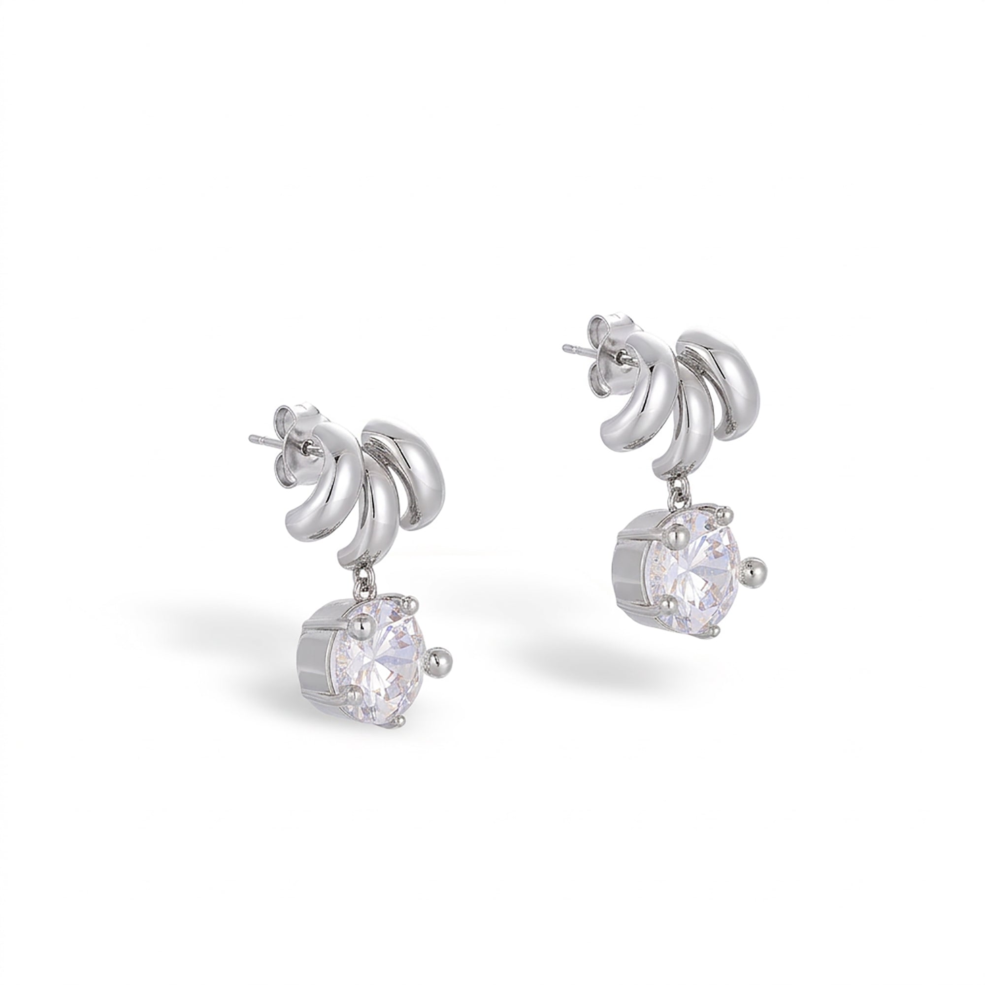 Florentine 14K Gold M Shape Earrings