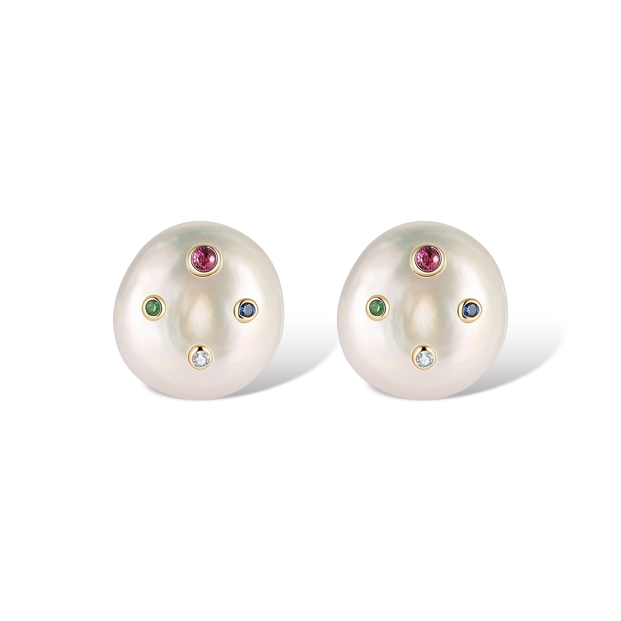 Gravé Finement Baroque Pearl Stud Earrings