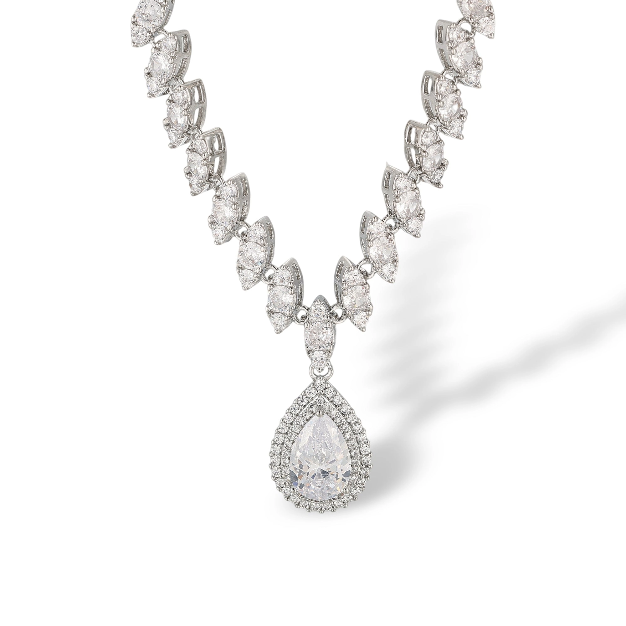 Imogène White Marquise Teardrop Necklace