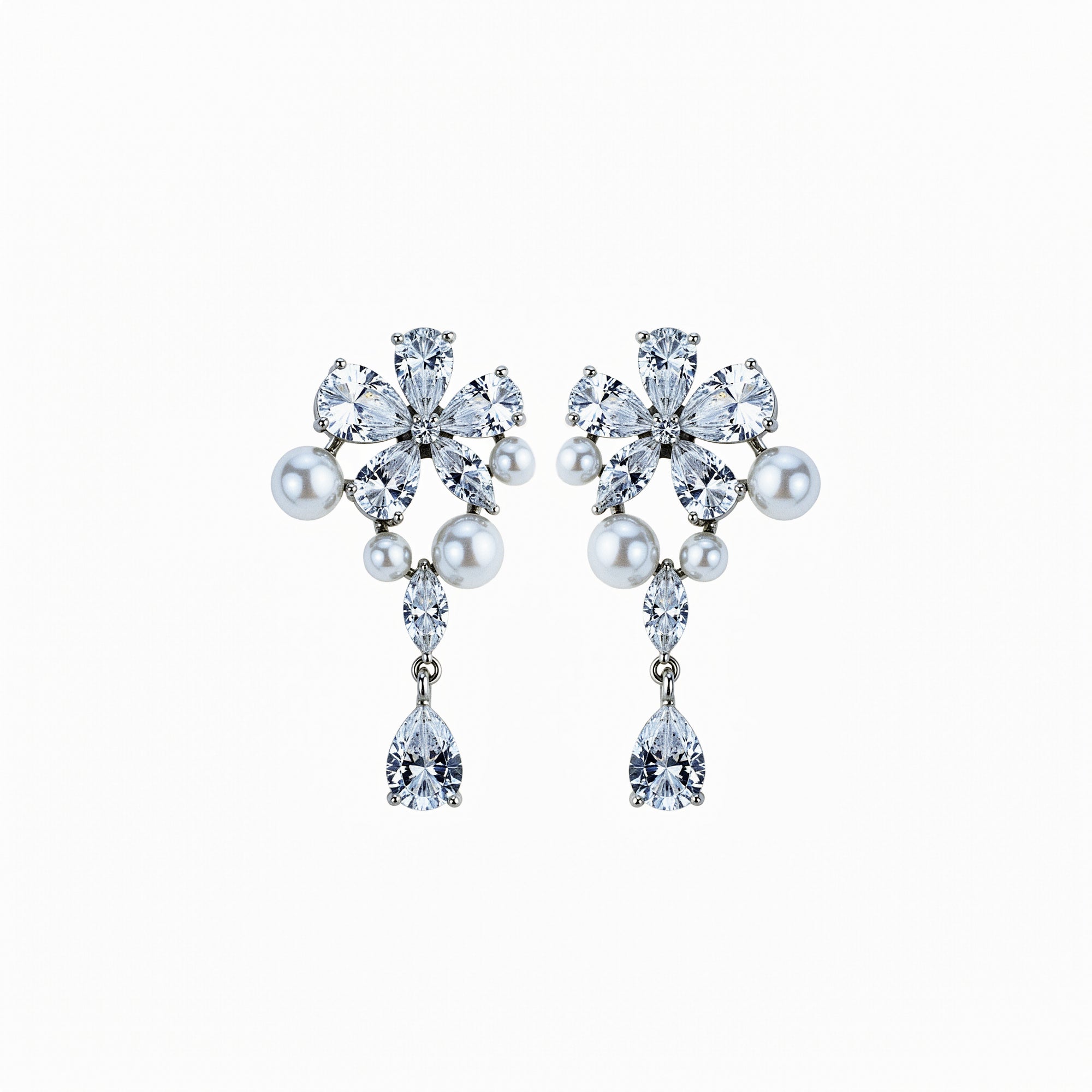 Symétrique White Snowflake Pearl Earrings