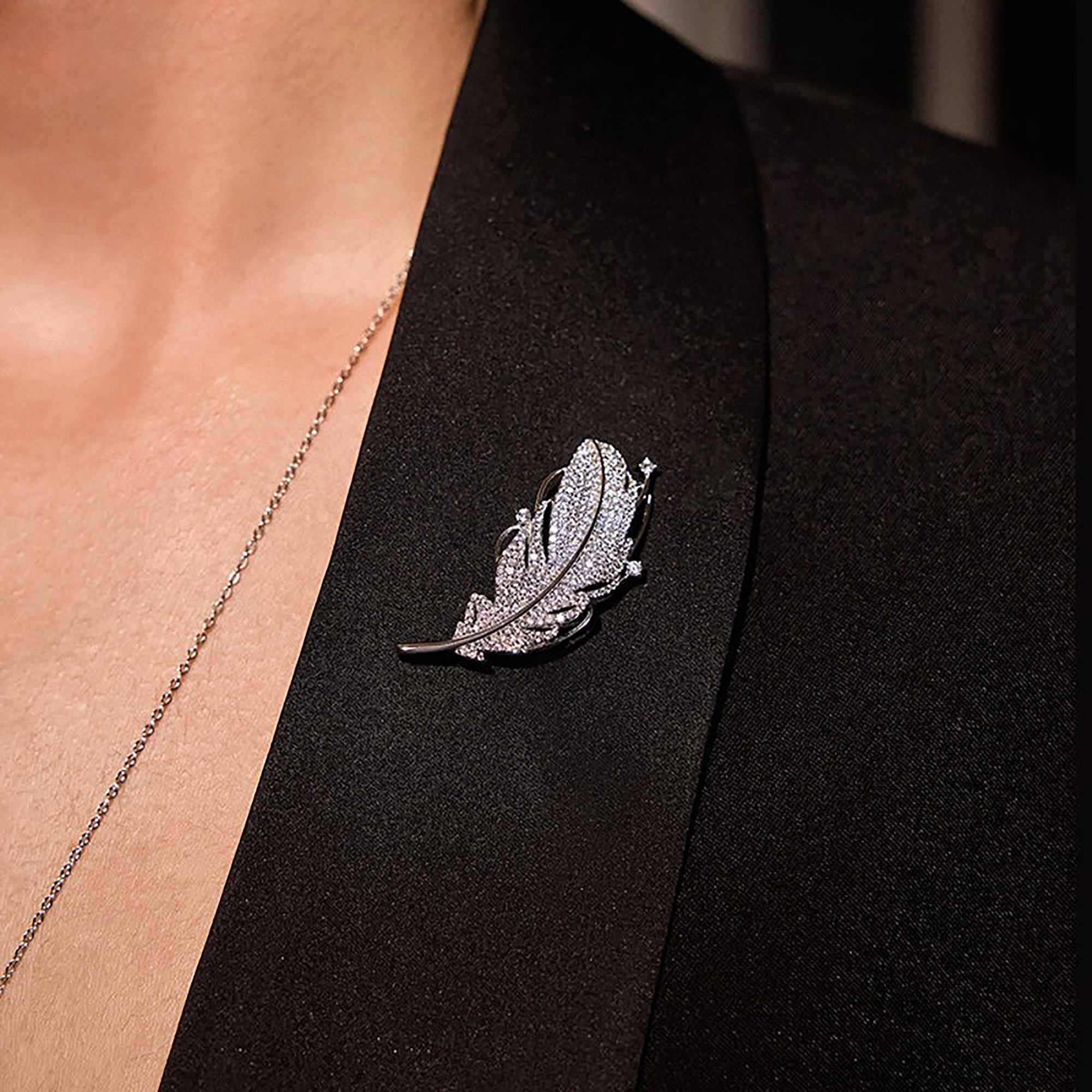Thérèse White Feather Brooch