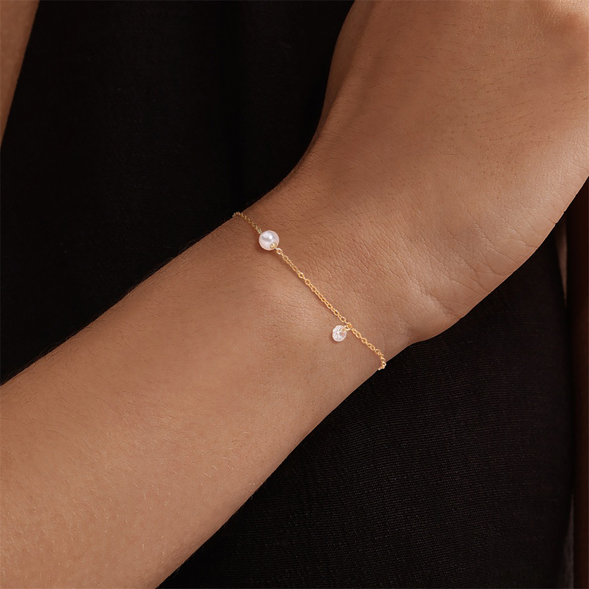 Zaneta 18K Gold Pearl Round Bracelet