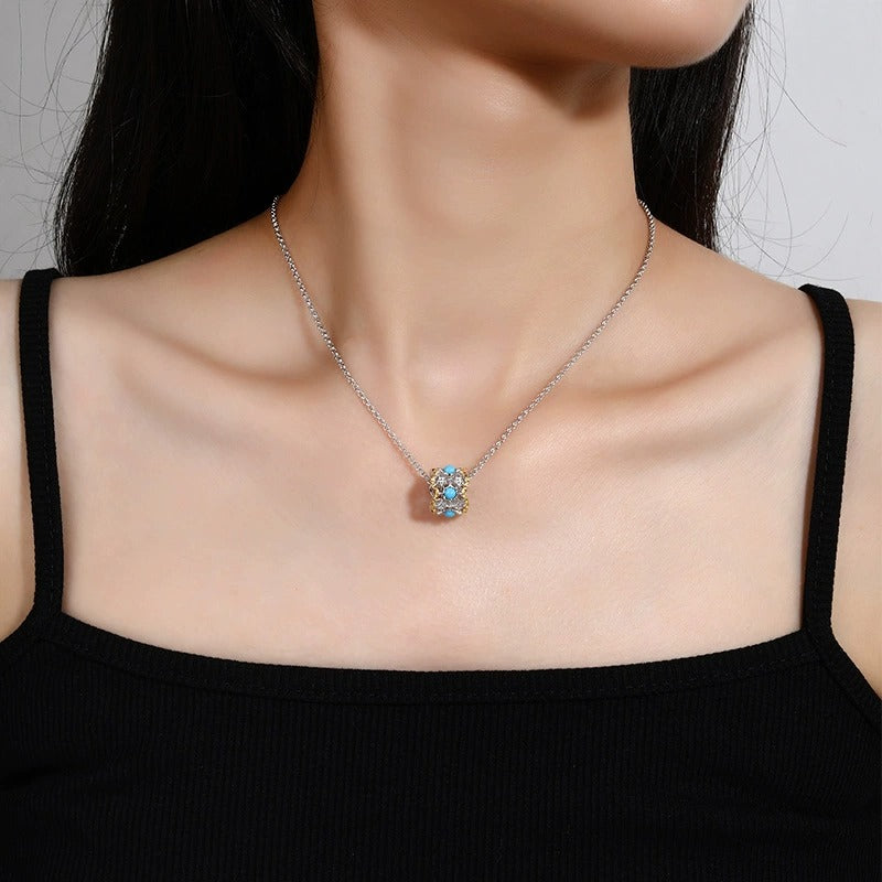Adeltraud Turquoise Wavy Necklace