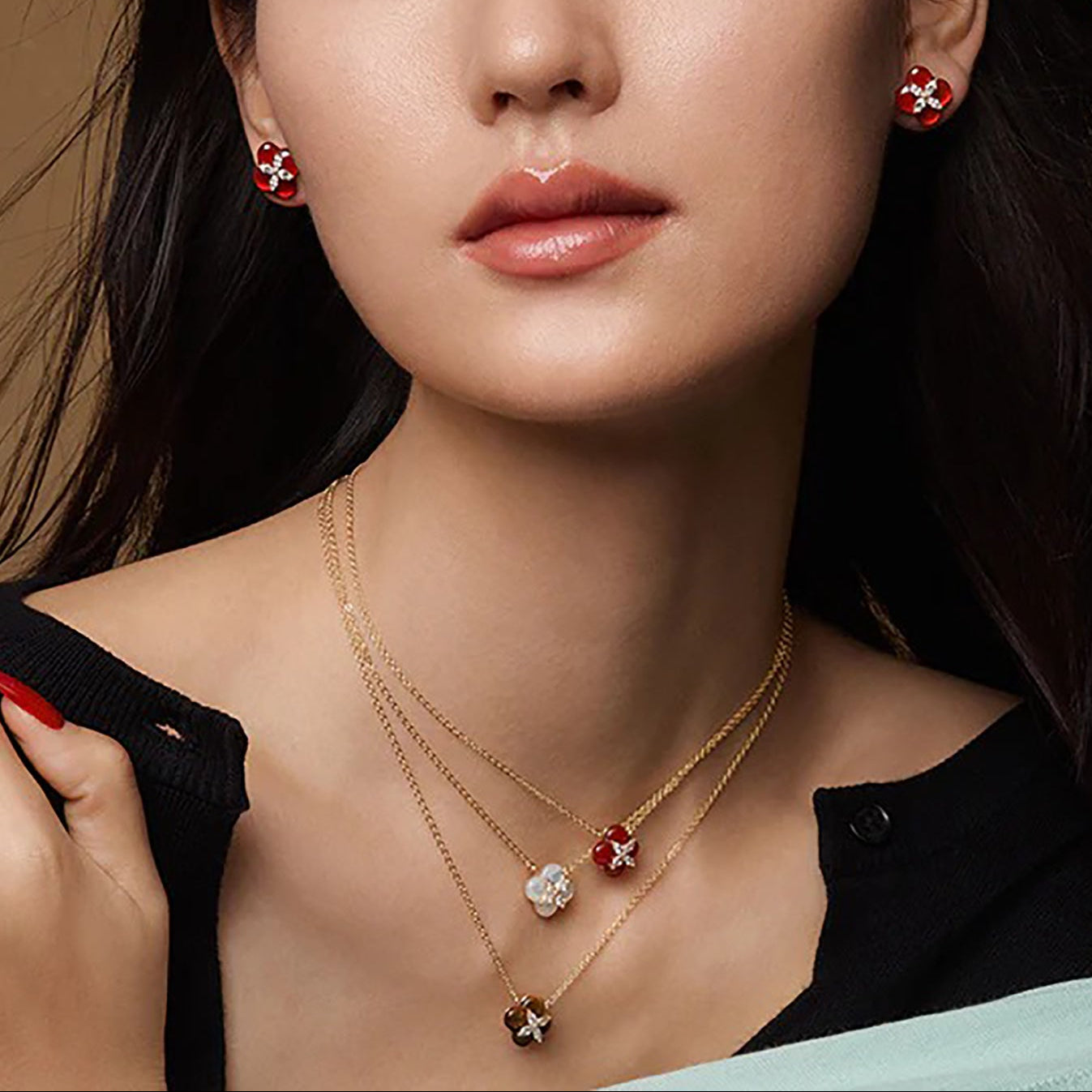 Ayleen Trèfle Floral Necklace