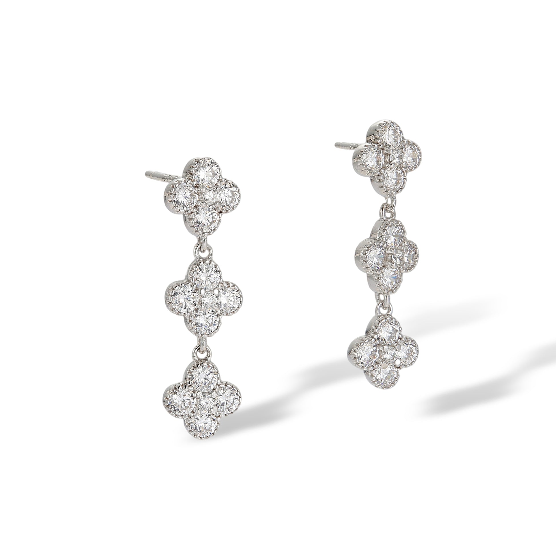 Bérinthe White Trèfle Drop Earrings
