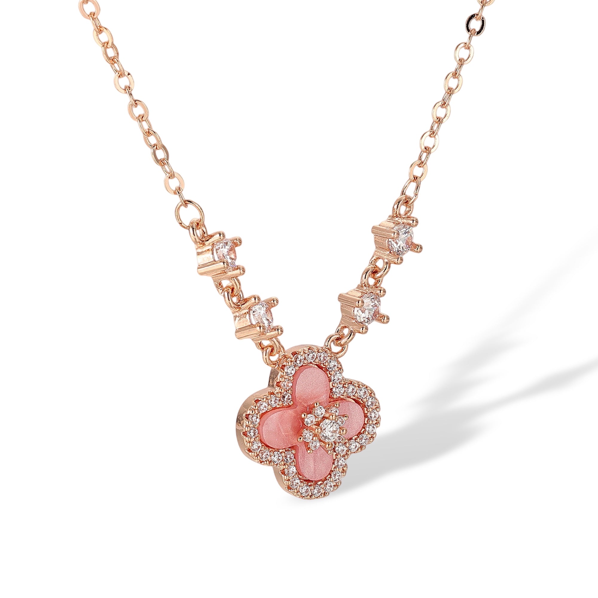 Bonifacie Pink Trèfle Necklace