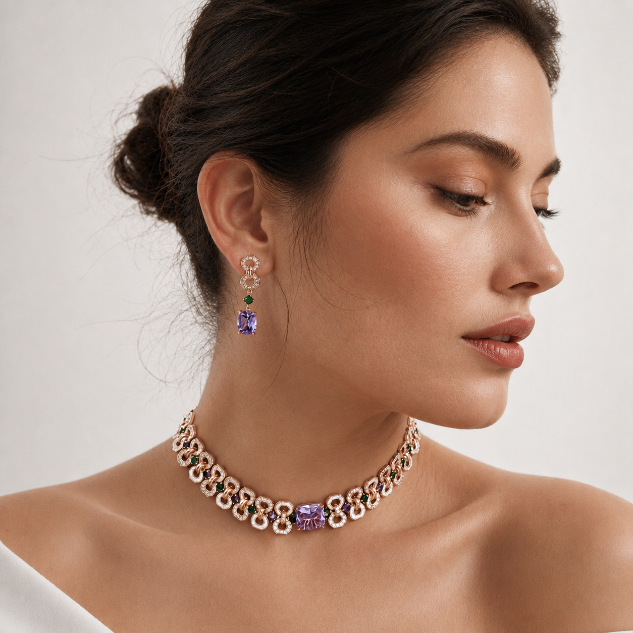 Brunlinde Multicolor Octagonal Link Choker Necklace