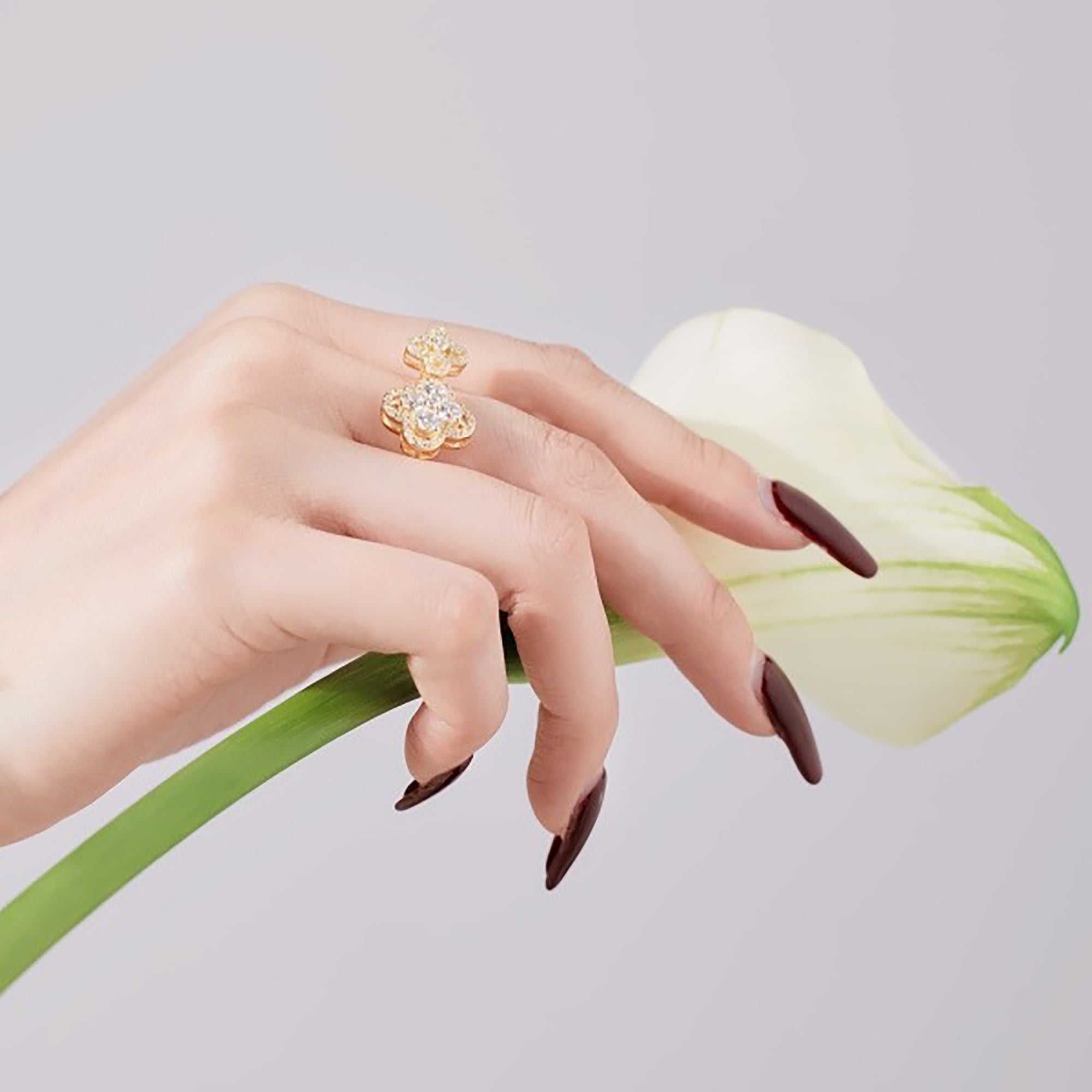 Cassandre 18K Gold Trèfle Open Ring
