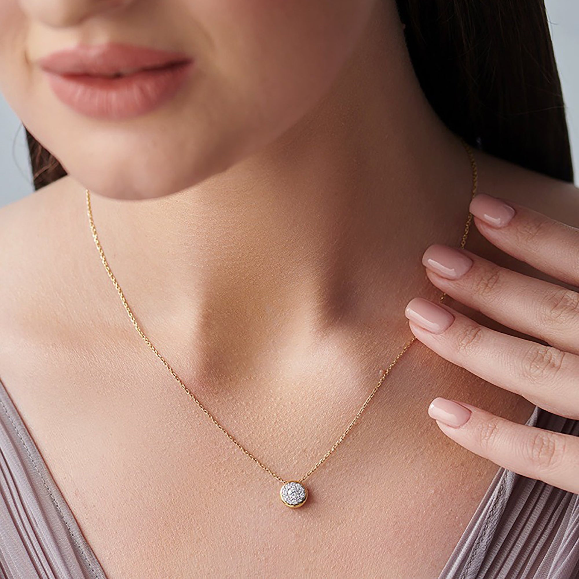 Céphise 18K Gold Bezel Round Necklace