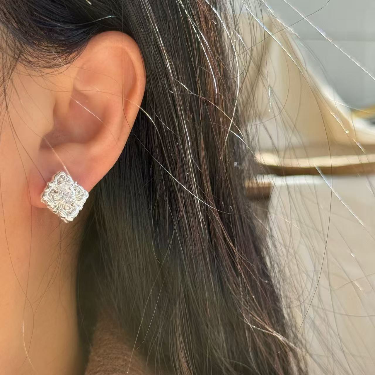 Dagberta White Floral Stud Earrings