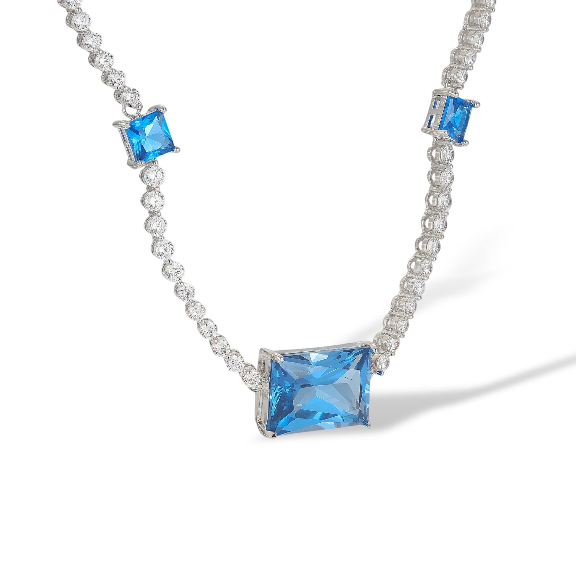Dulciane Blue Rectangular Round Necklace