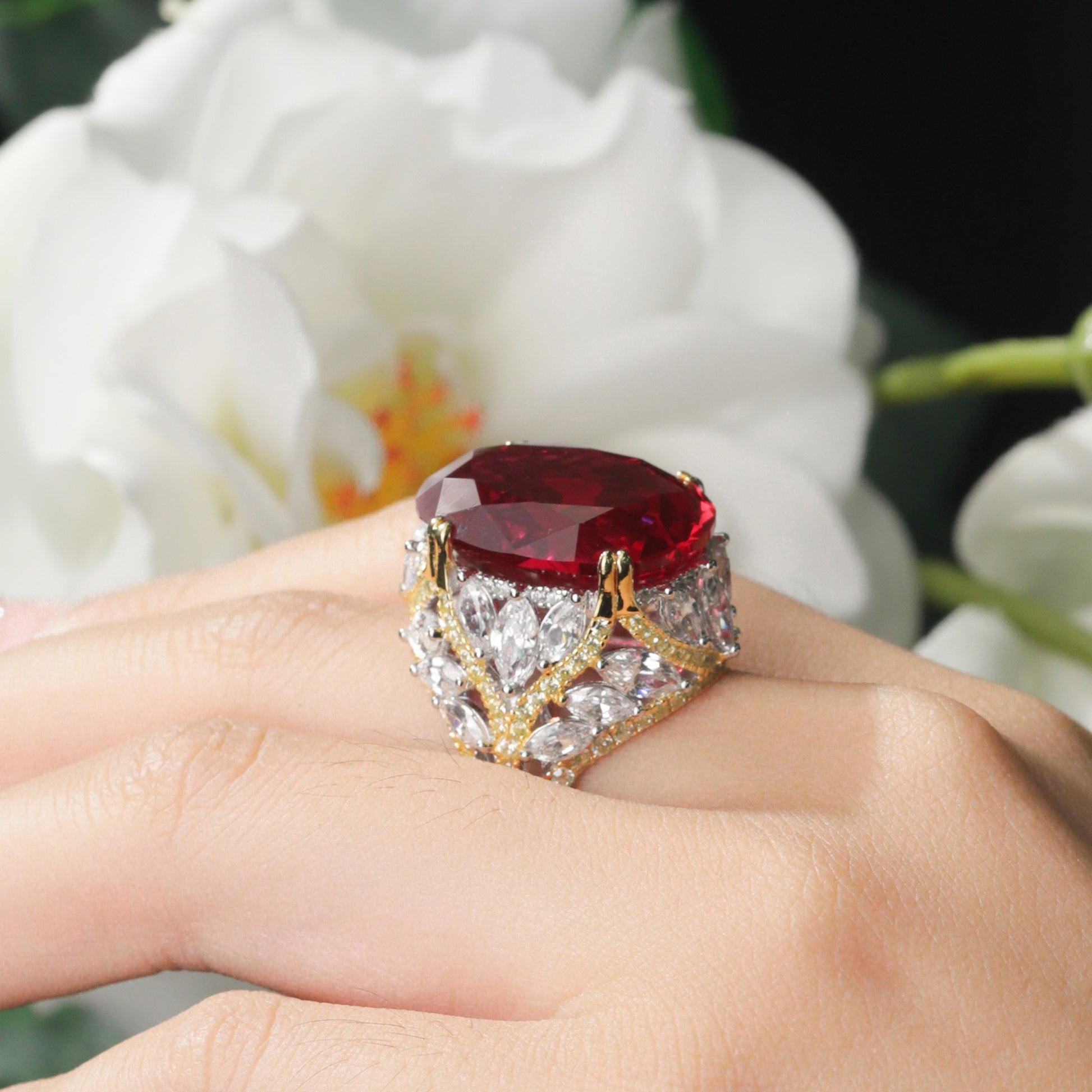Edelmina Red Oval Ring