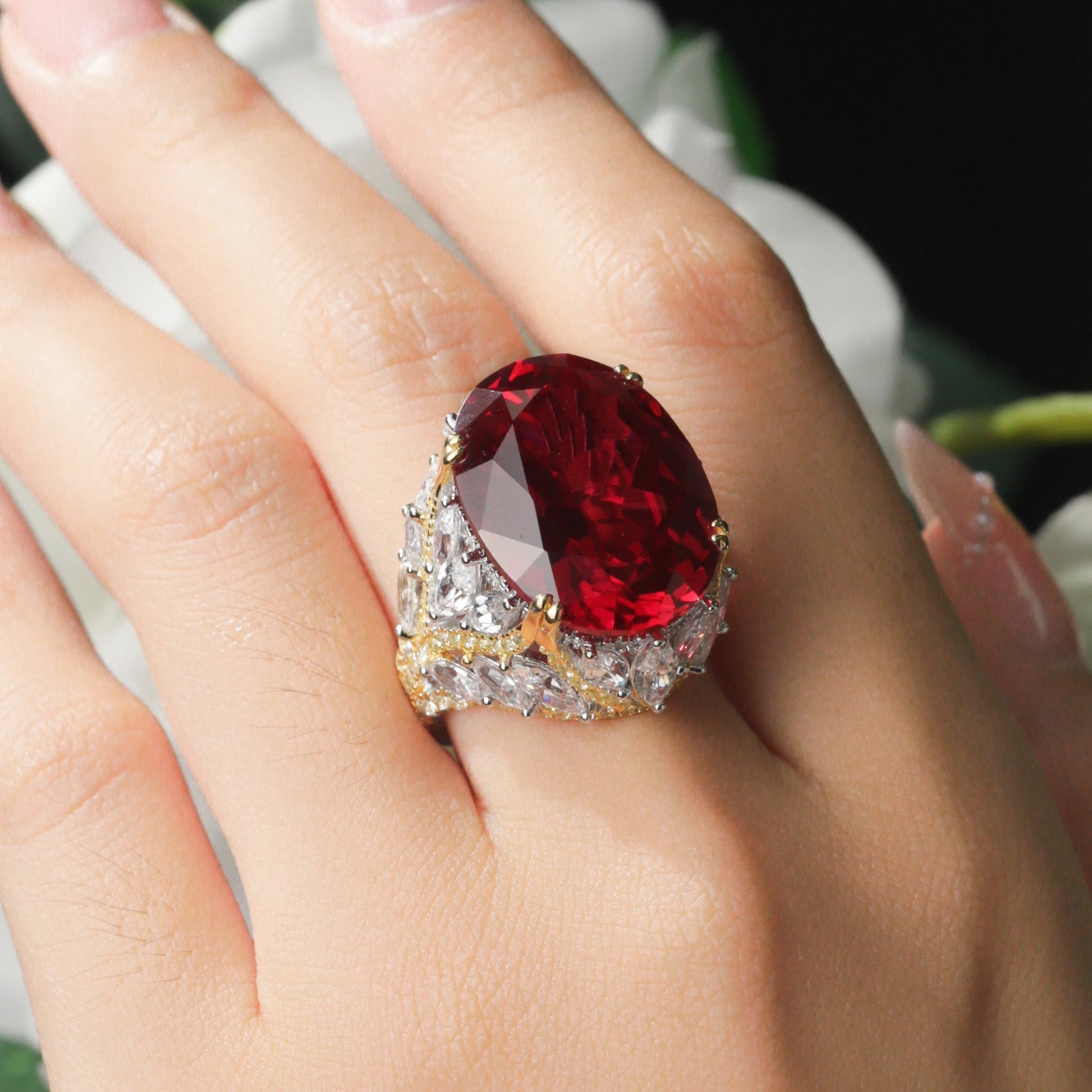 Edelmina Red Oval Ring
