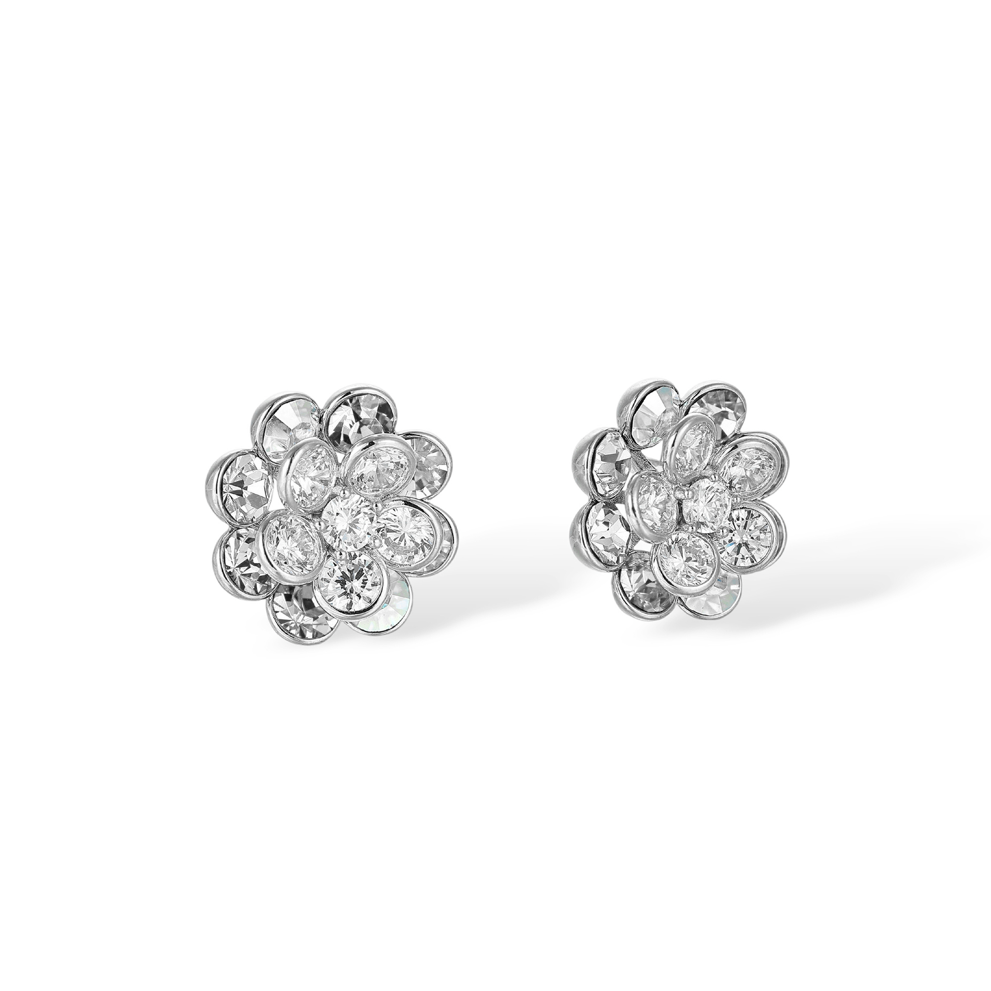 Élixane Spinning Floral Stud Earrings