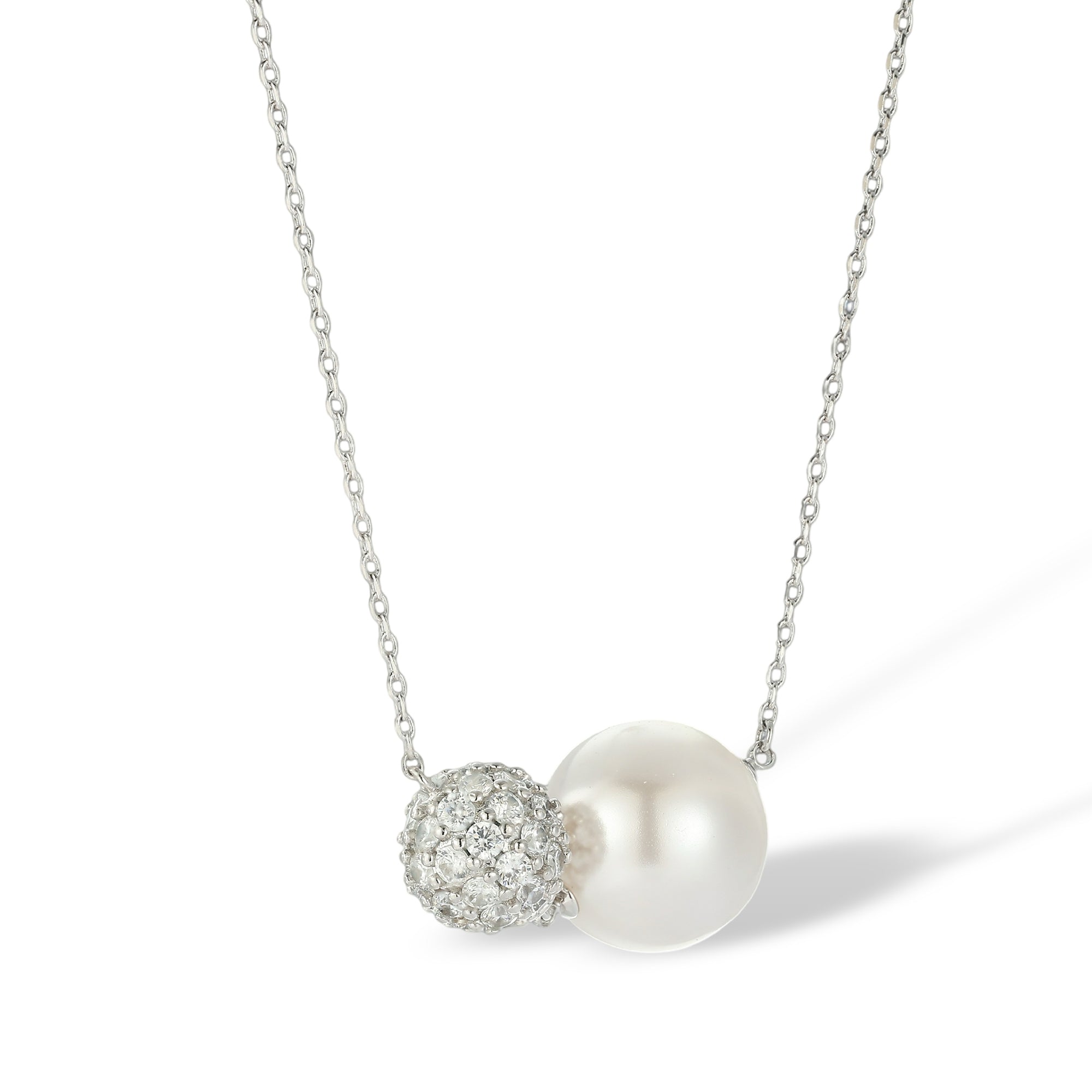 Elslinde White Pearl Necklace