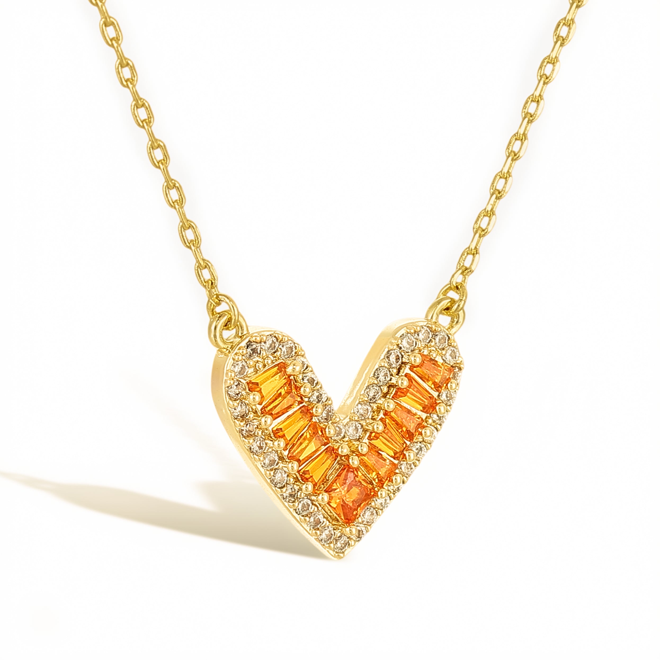 Évelyne Gold Heart Necklace