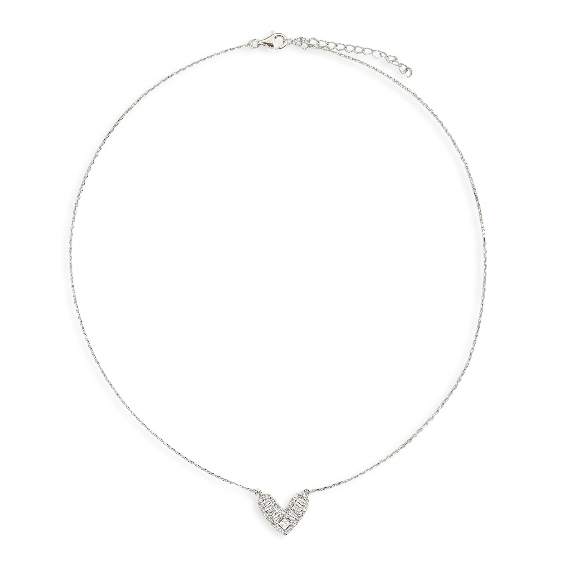 Évelyne White Heart Necklace