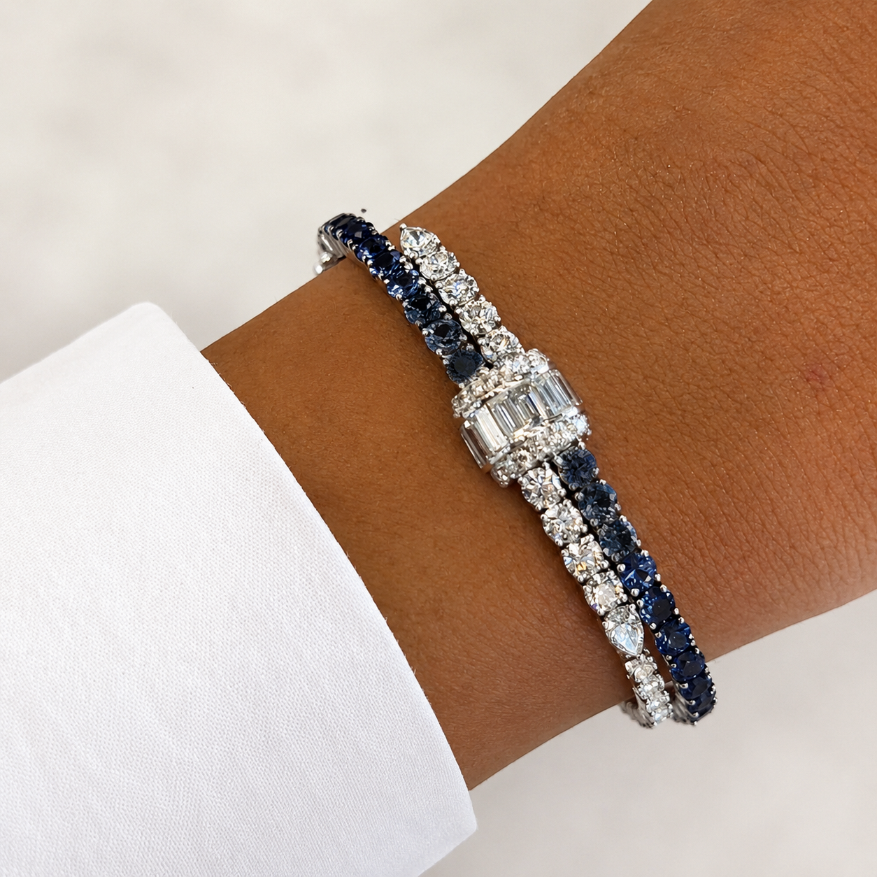Frealind Blue Rectangular Round Bracelet