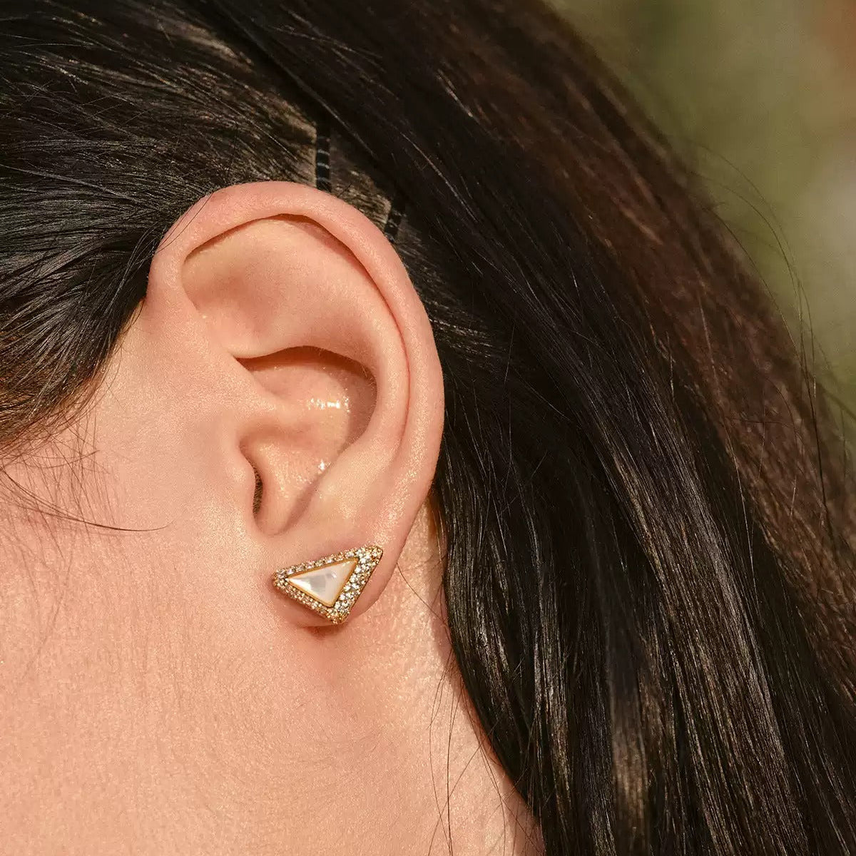 Geertje 14K Gold Triangular Mother-of-Pearl Stud Earrings
