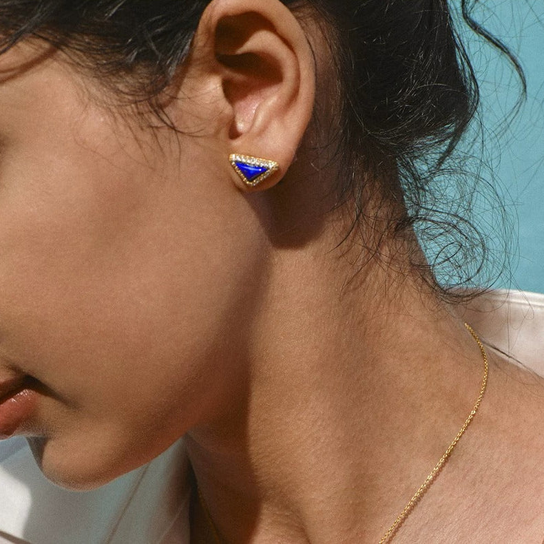 Geertje 14K Gold Triangular Stud Earrings