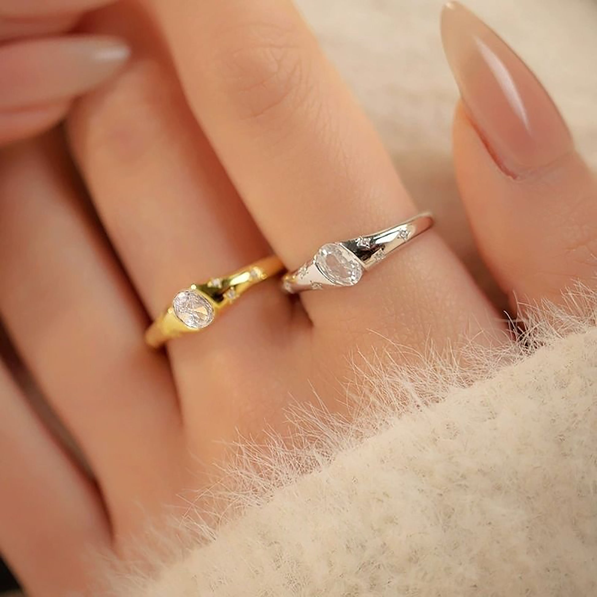 Gernotilde 14K Gold Oval Star Open Ring