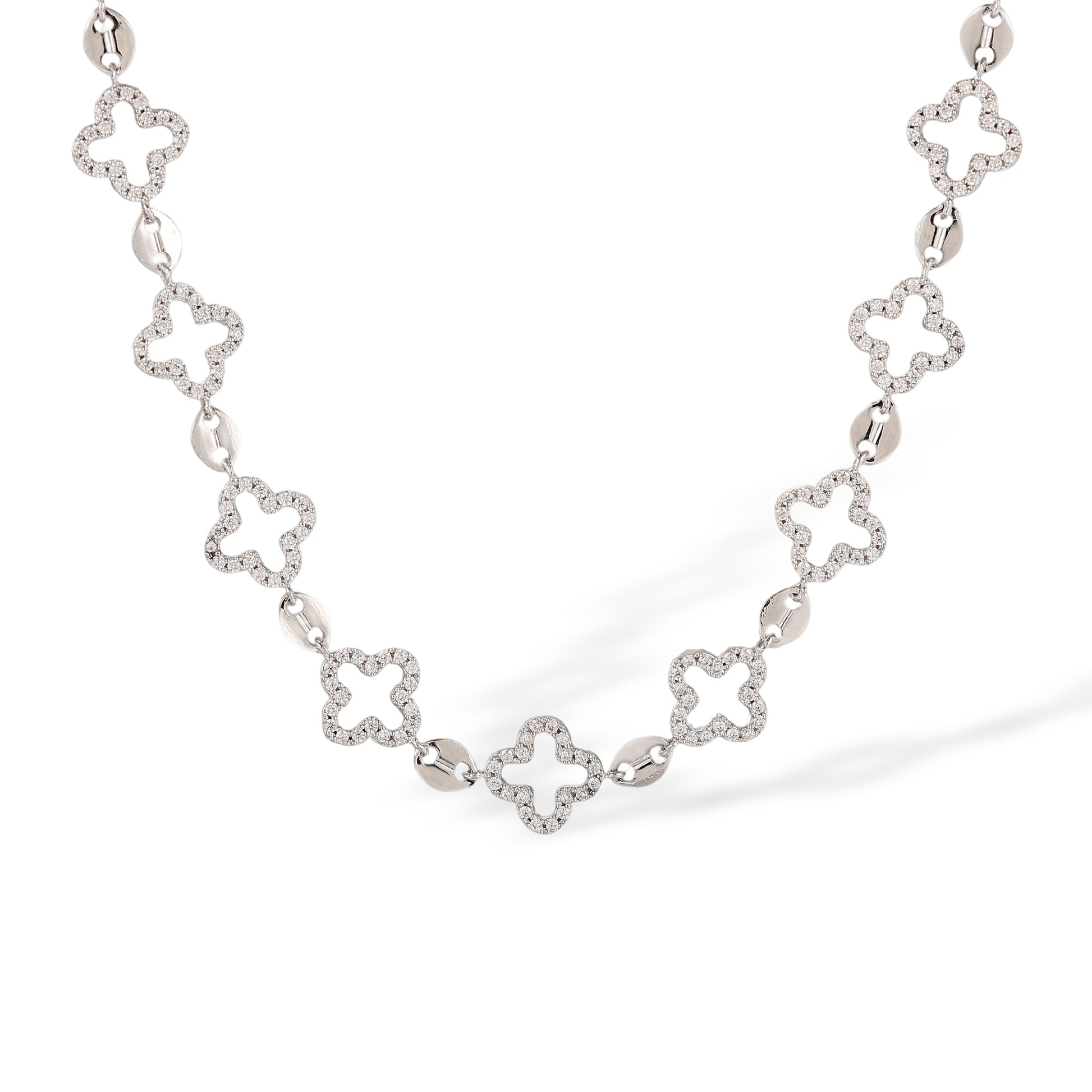 Gisahild White Hollow Trèfle Necklace