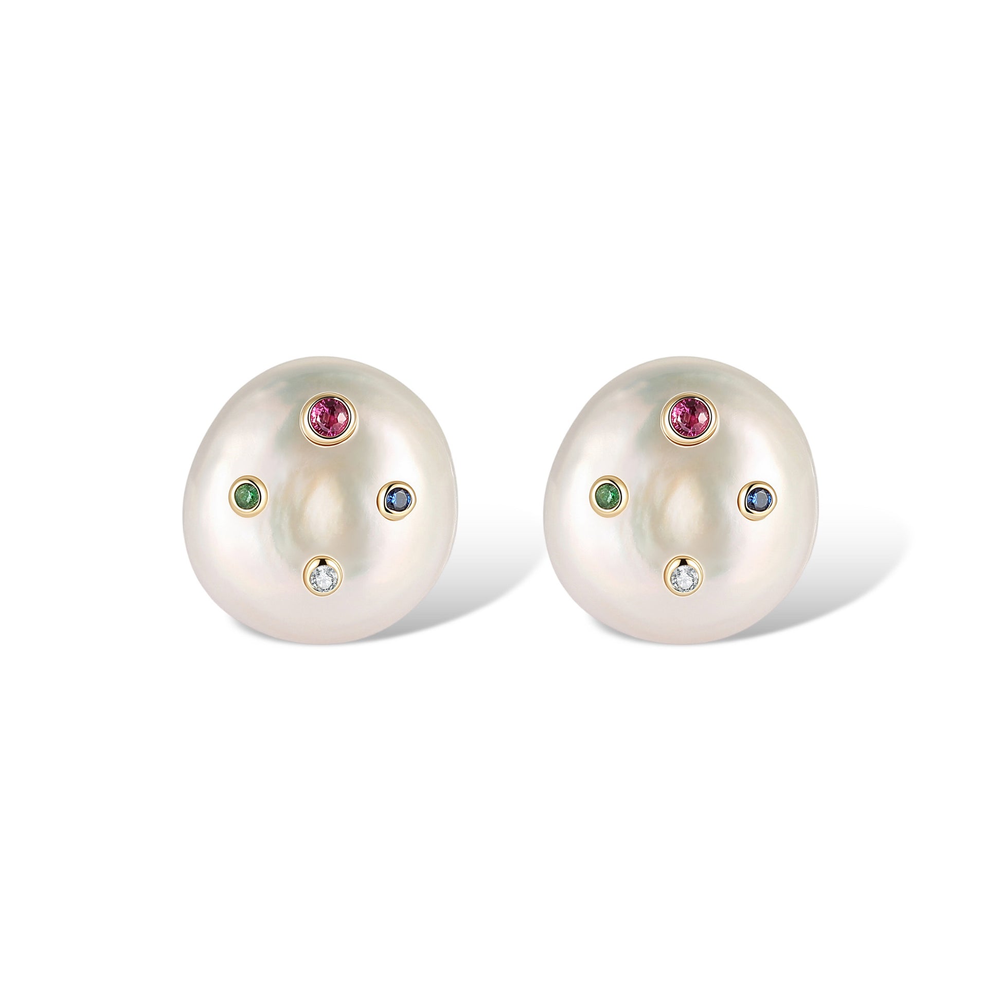 Gravé Finement Baroque Pearl Stud Earrings