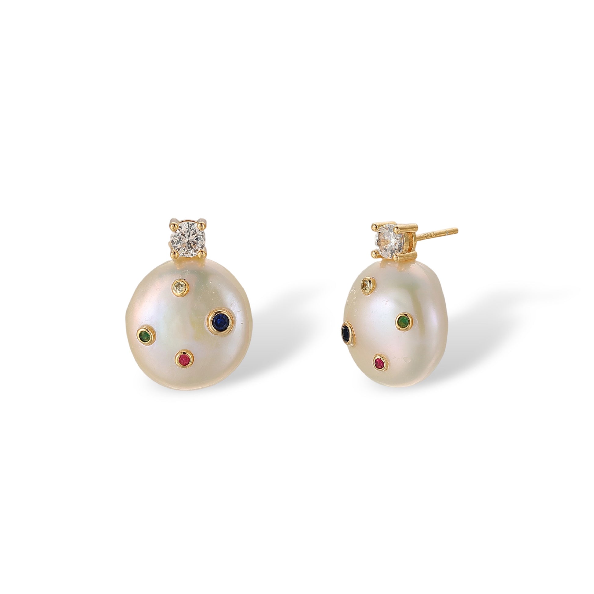 Gravé White Baroque Pearl Earrings