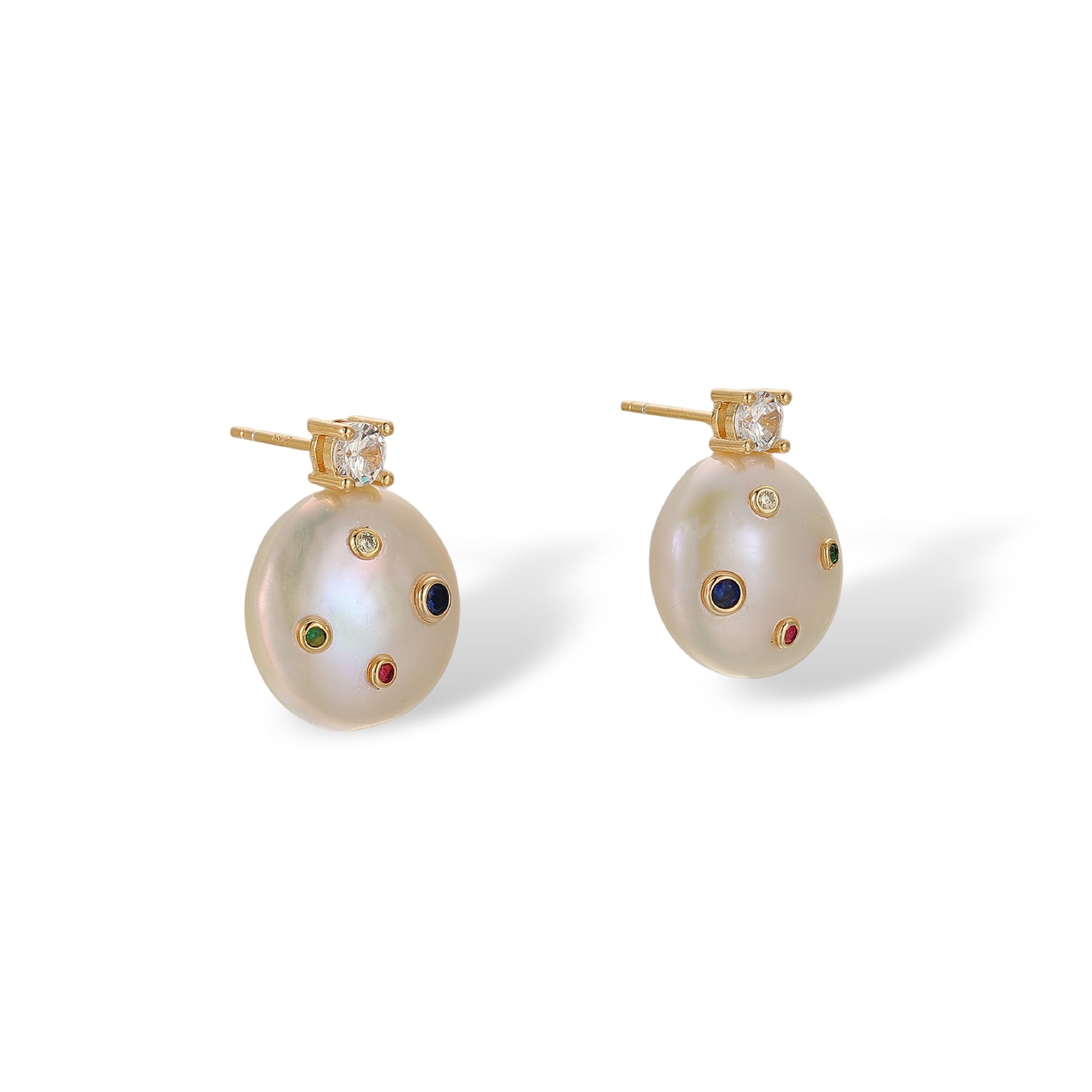 Gravé White Baroque Pearl Earrings