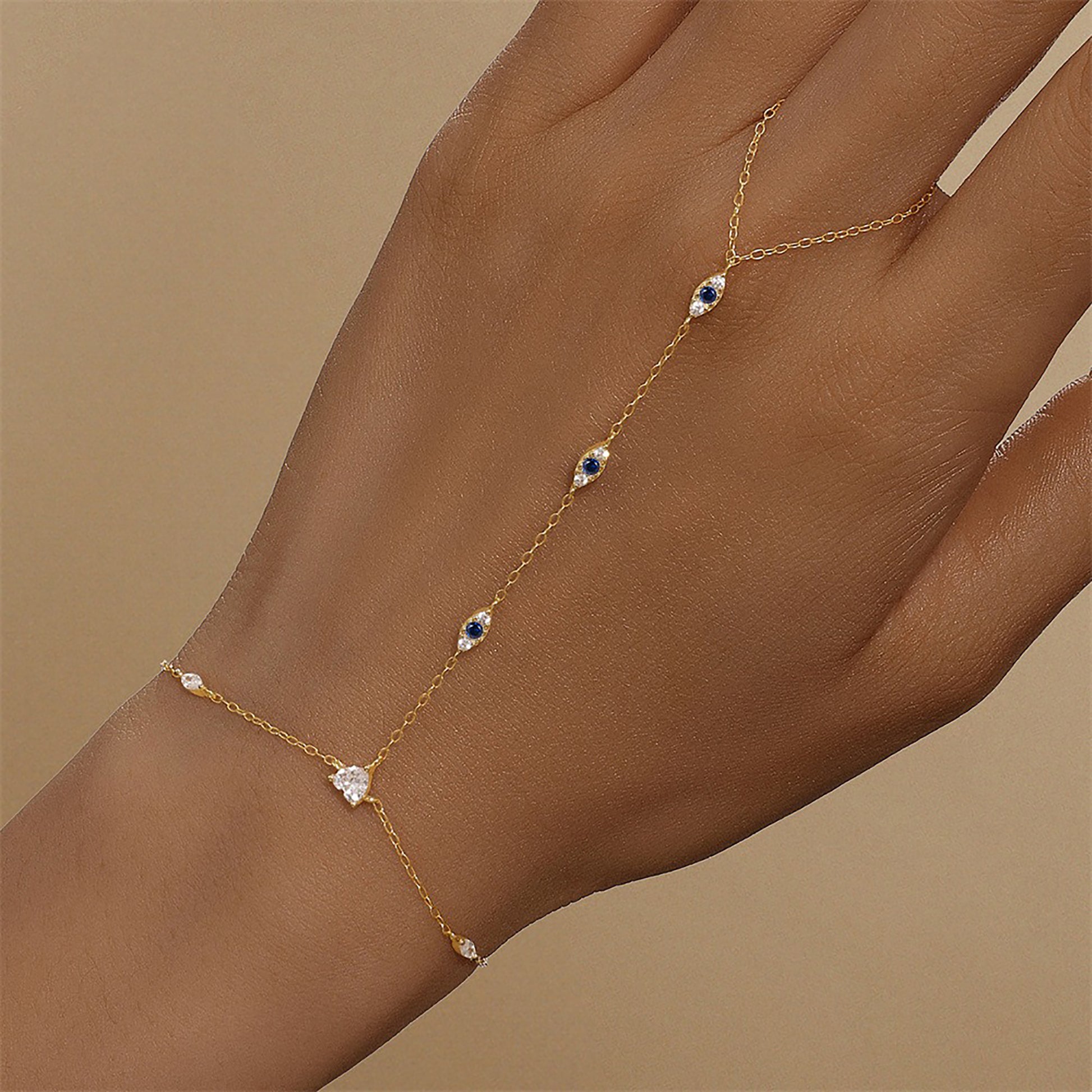 Gundswind 14K Gold Heart Evil Eye Linked Finger Bracelet