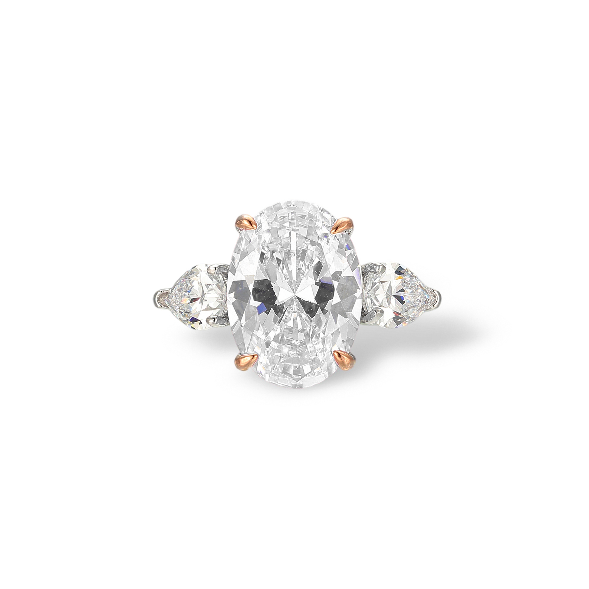 Hanne Oval Ring