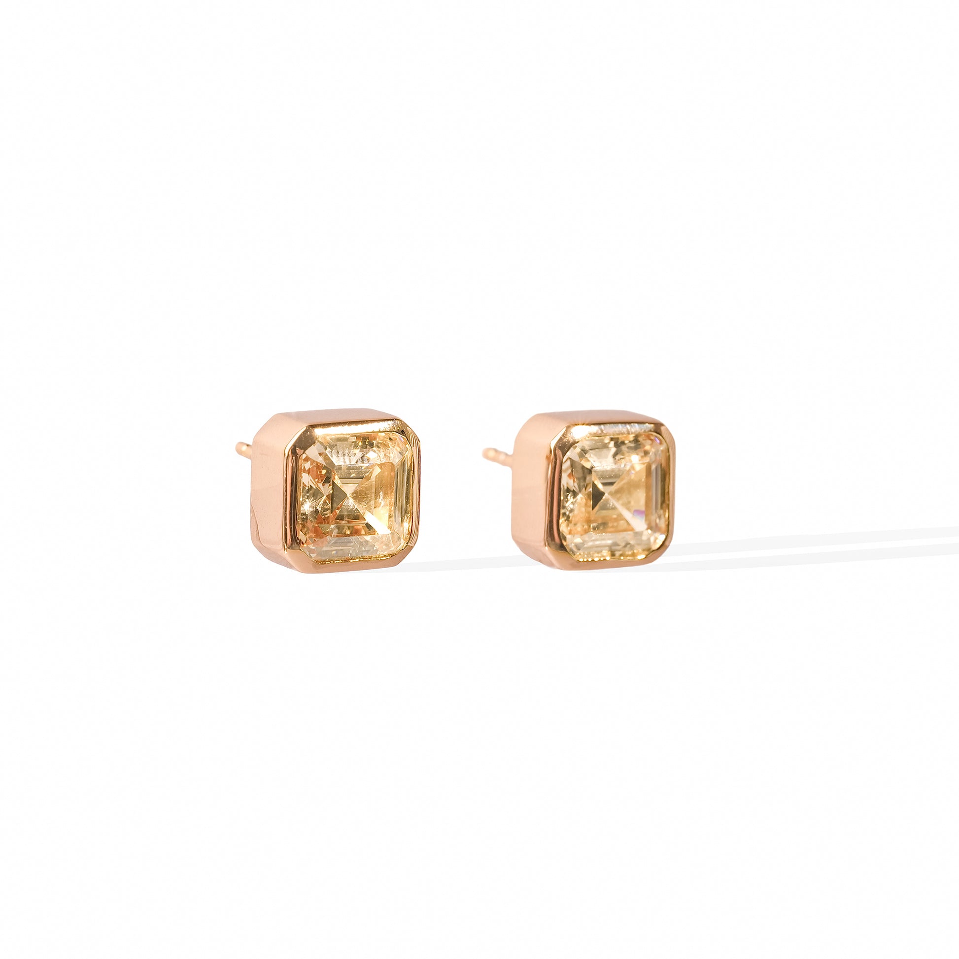 Hedwina 14K Gold Square Stud Earrings