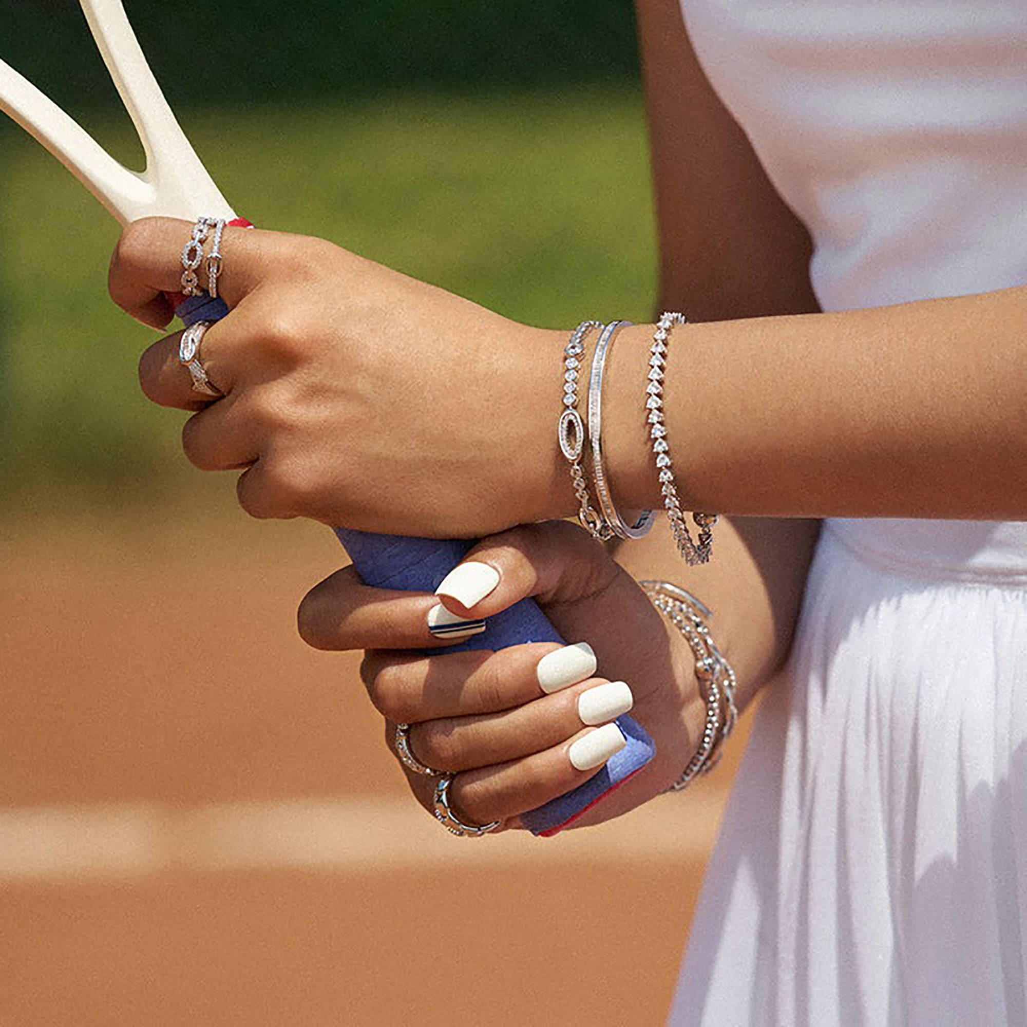 Henrike Silver Oval Hollow Bracelet