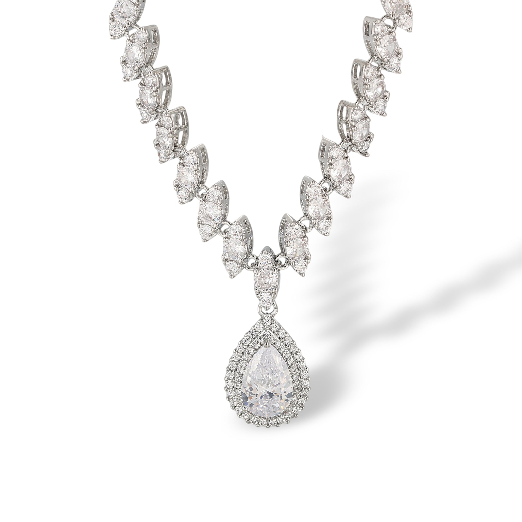Imogène White Marquise Teardrop Necklace