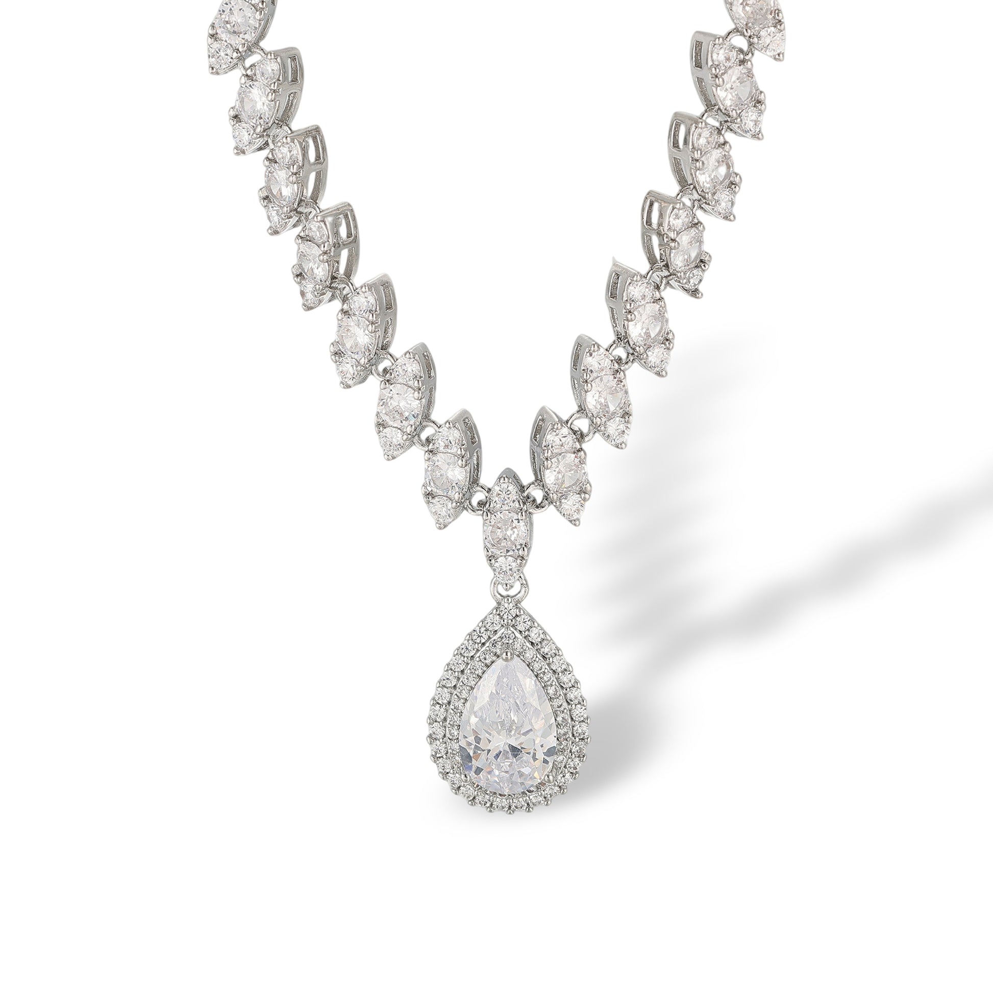 Imogène White Marquise Teardrop Necklace