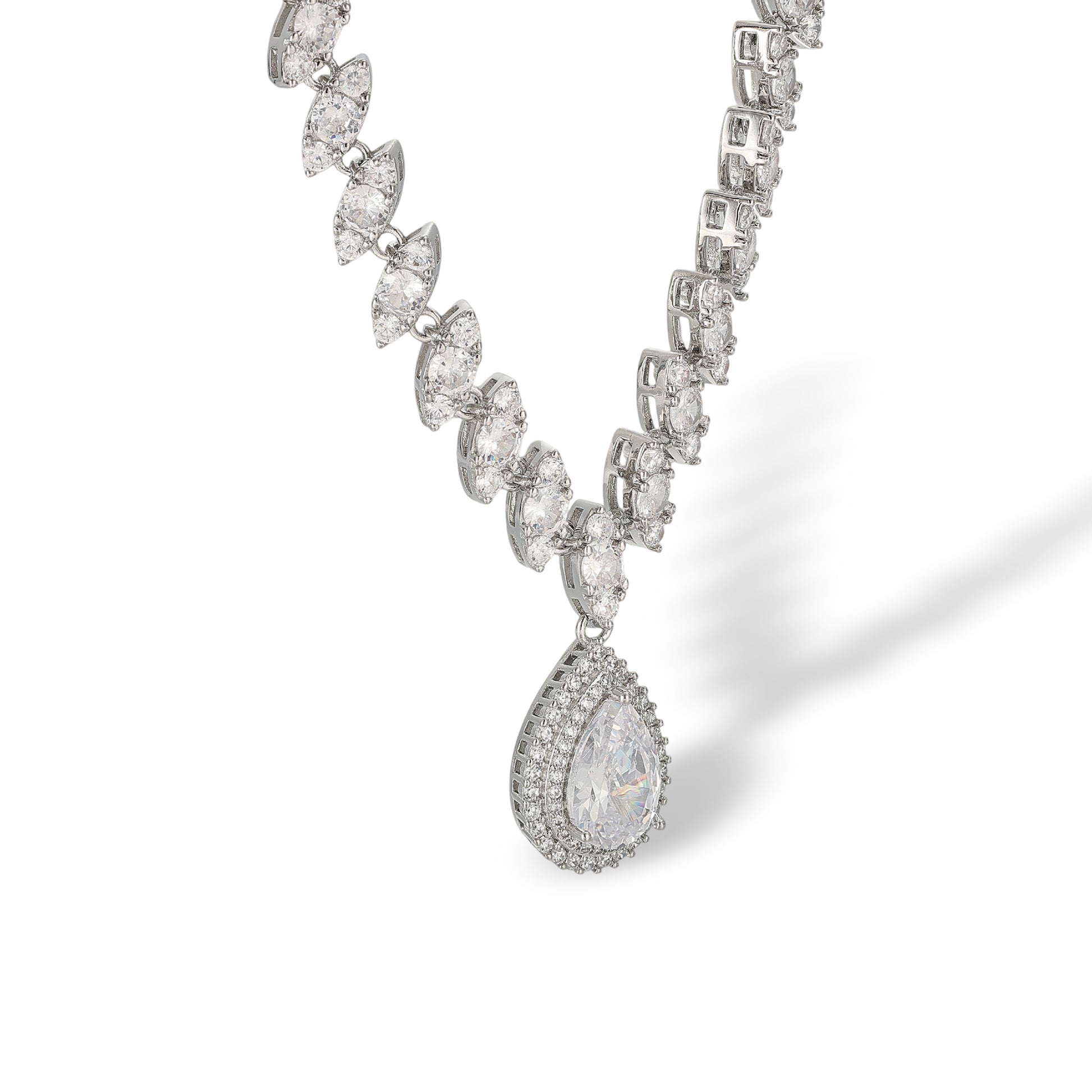 Imogène White Marquise Teardrop Necklace