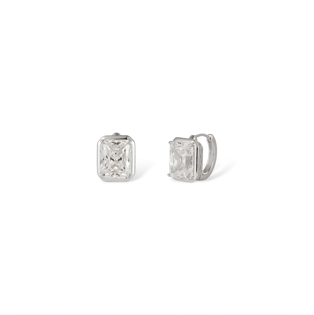 Irmgunde 14K Gold Radiant Huggie Earrings