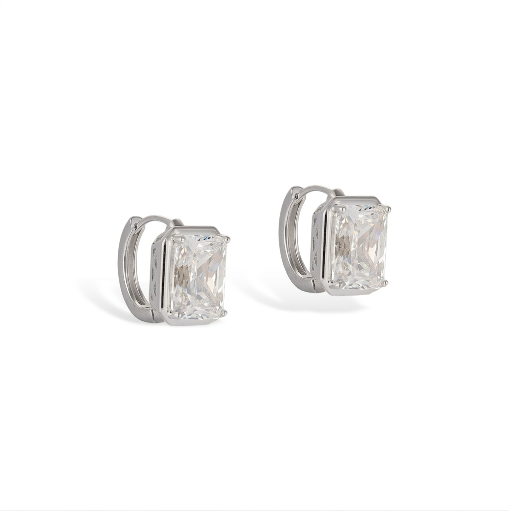 Irmgunde 14K Gold Radiant Huggie Earrings