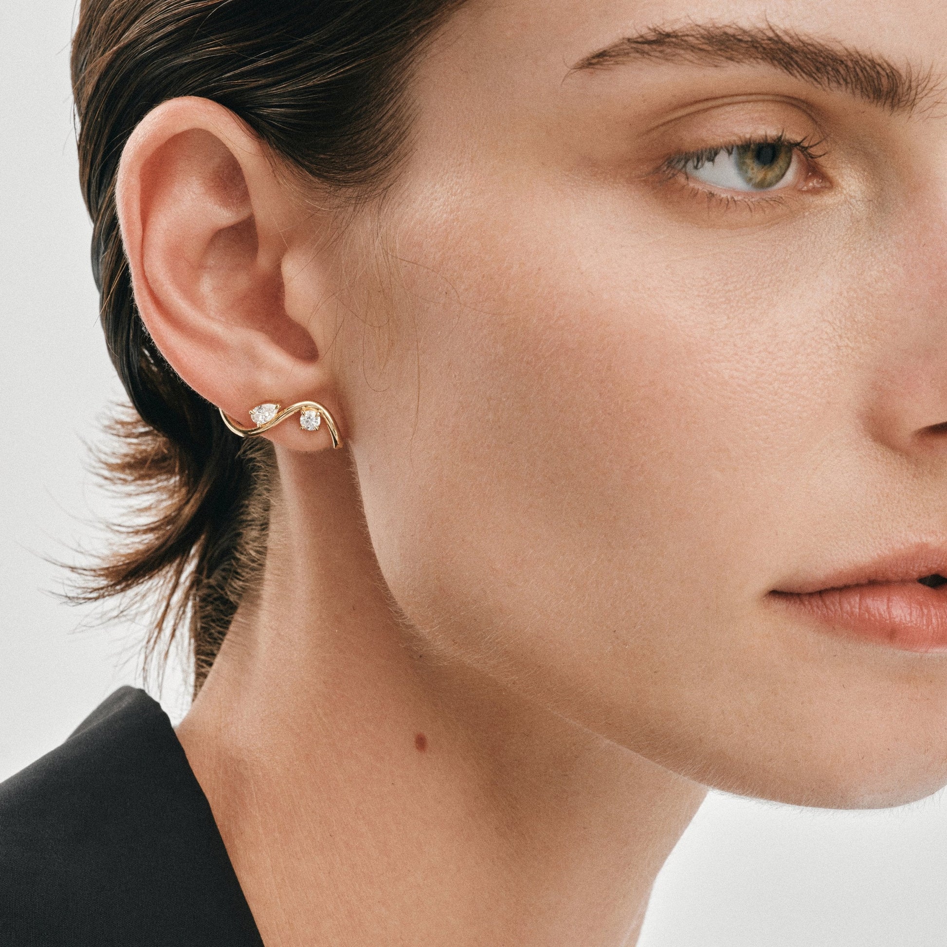 Irmlina 18K Gold Curve S-Shape Earrings