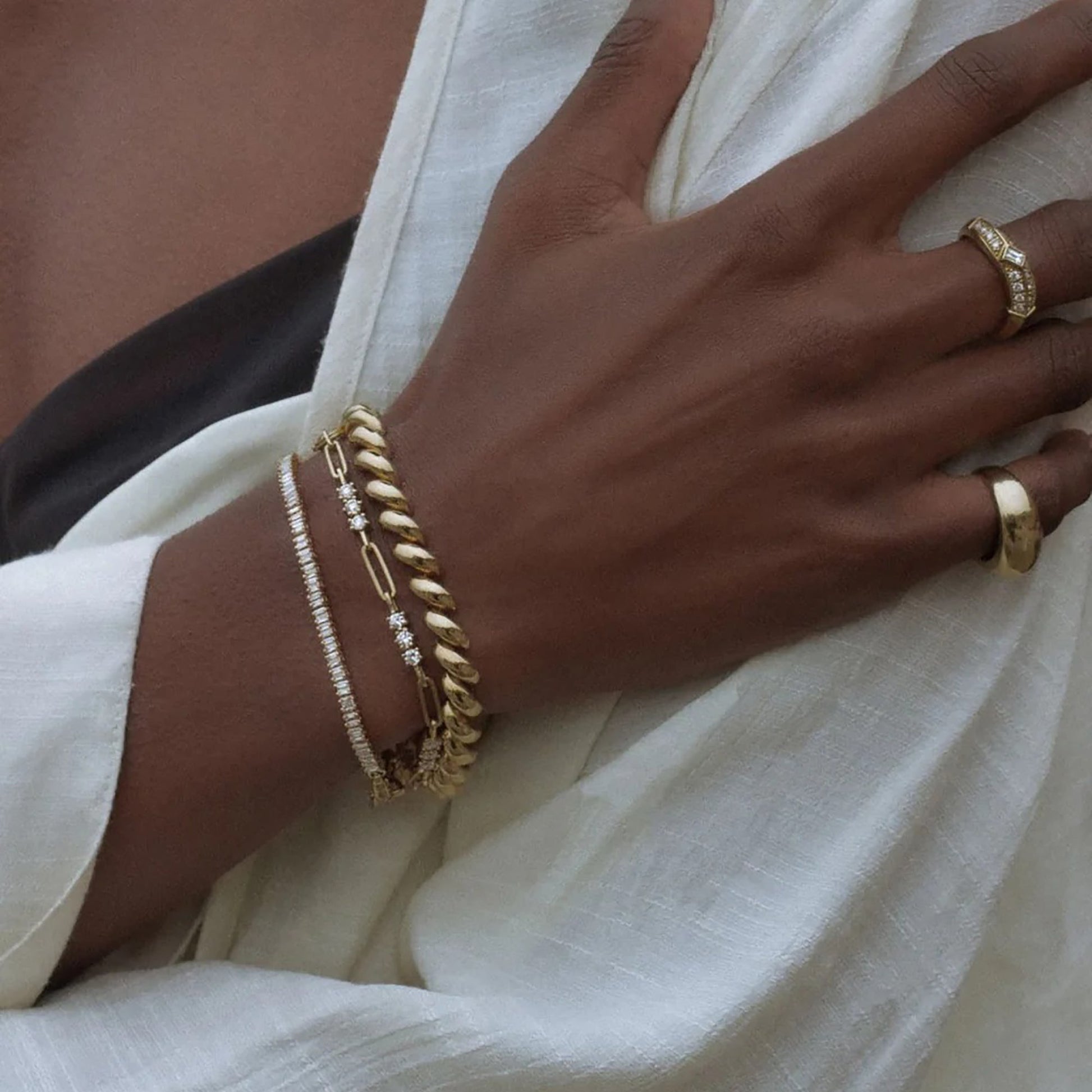 Irmwina 14k Gold Paperclip Link Moissanite Bracelet
