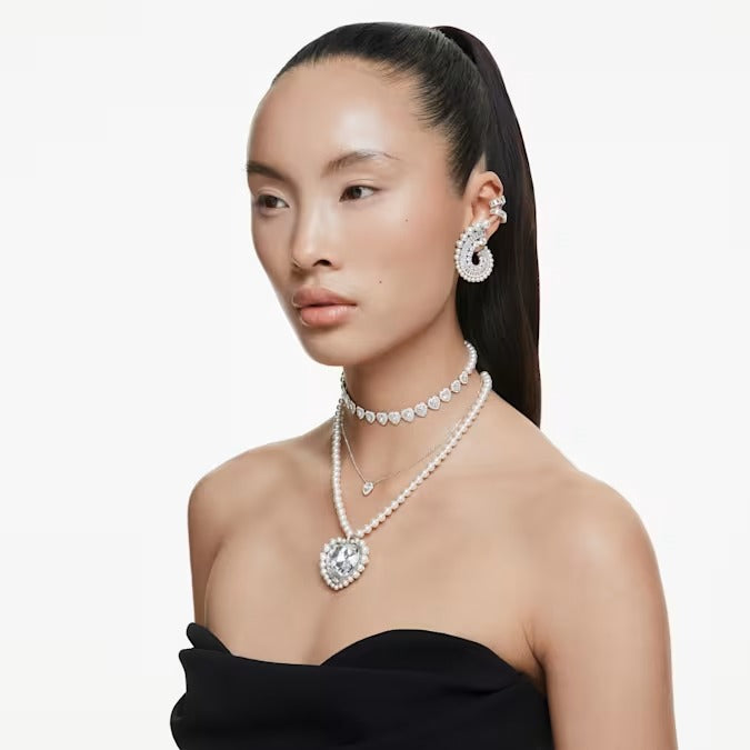 Karen White Fan Pearl Earrings