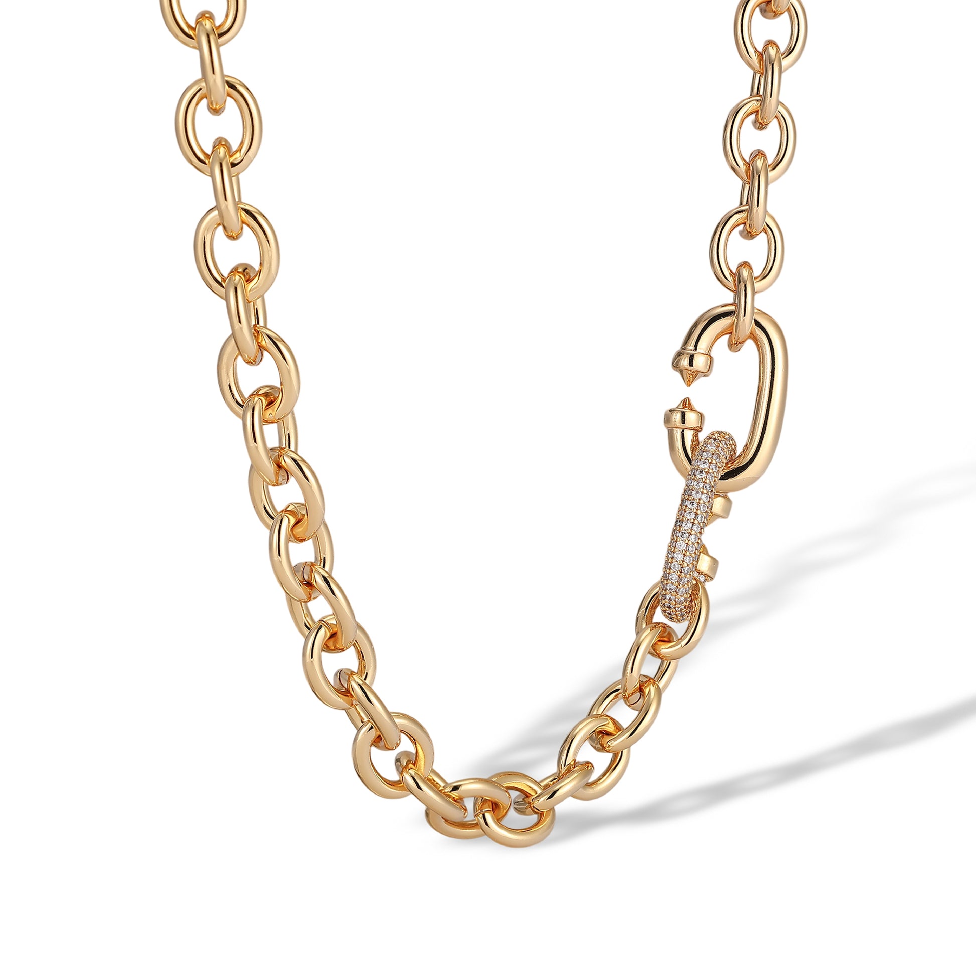 Karolin 14K Gold Oval Link Necklace