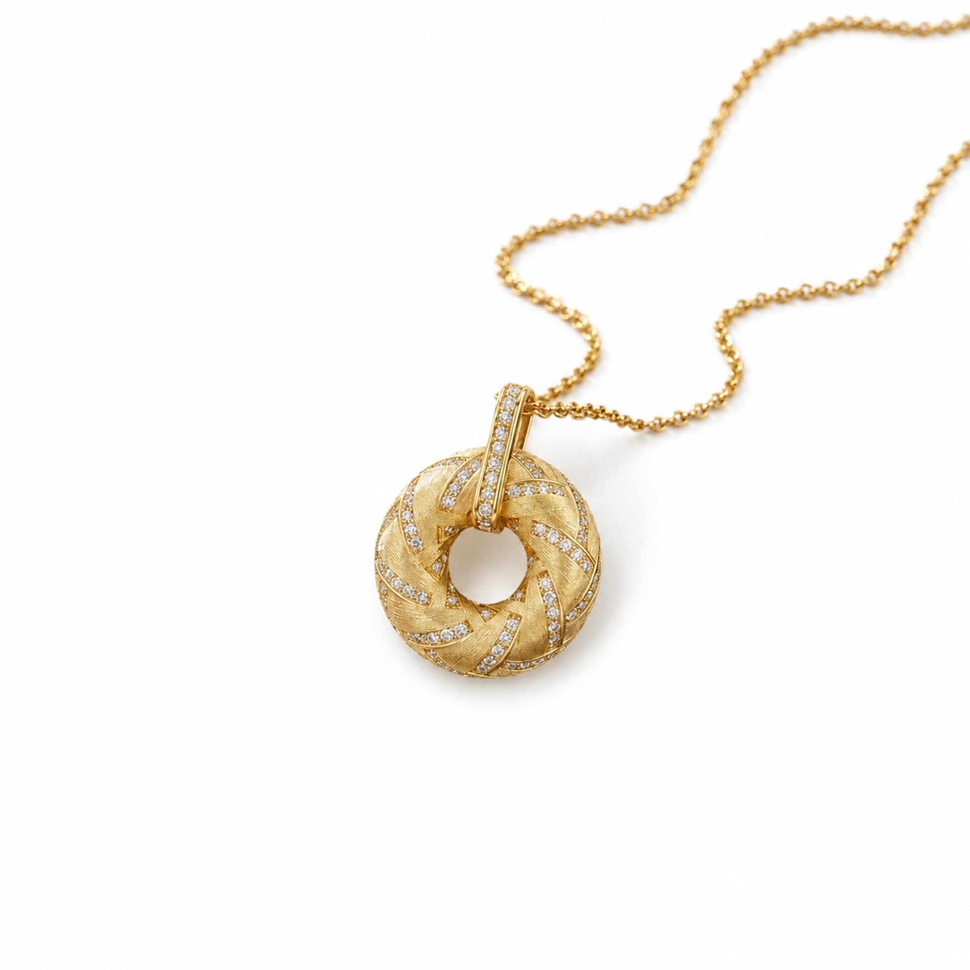 Kläre 14K Gold Hollow Circular Moissanite Necklace