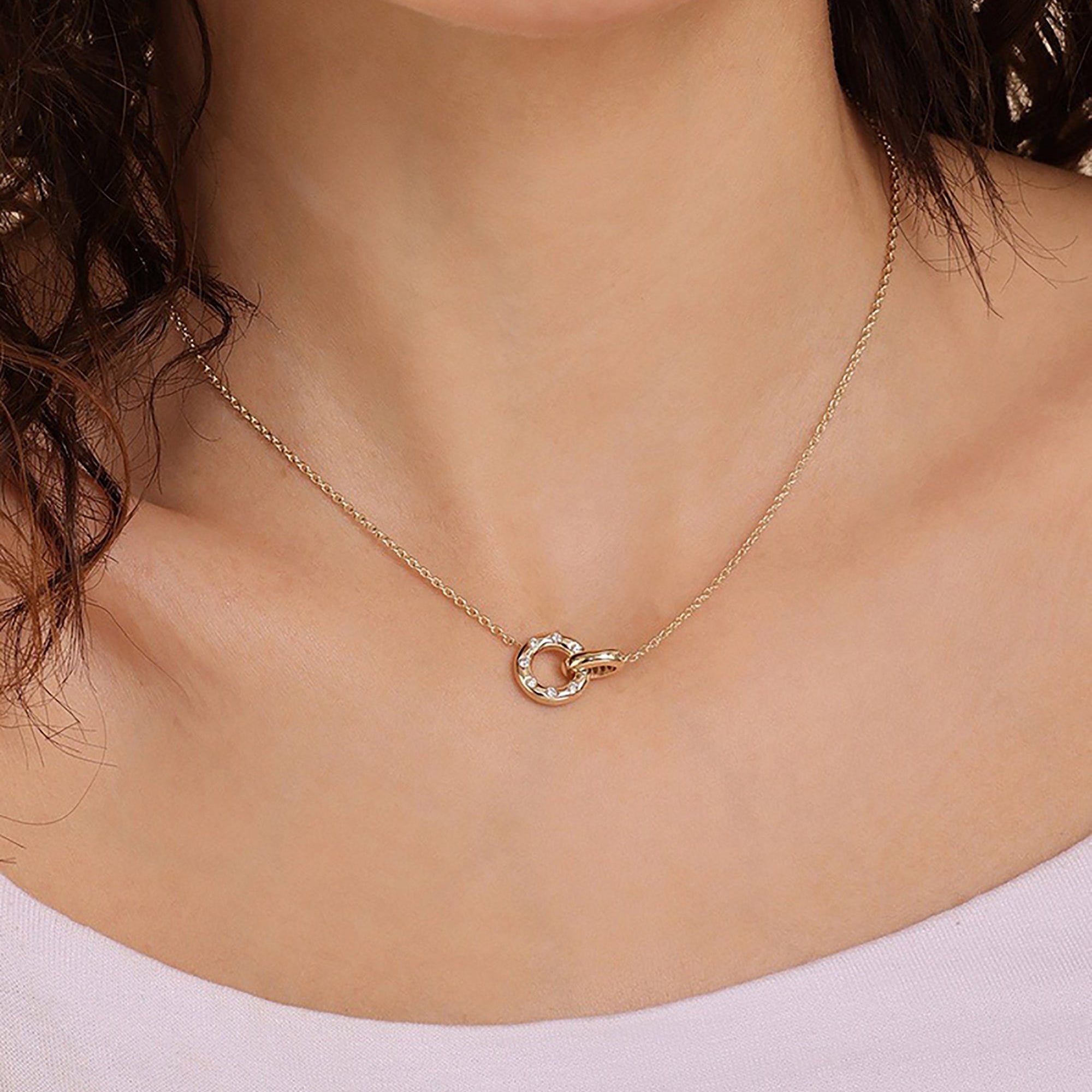 Korinna 18K Gold Interlocking Circular Necklace